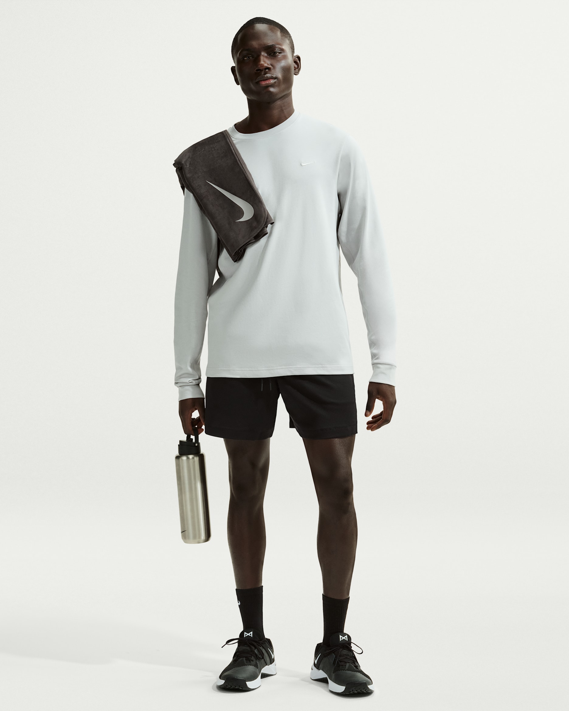 Nike Primary NanoKnit Men's Dri-FIT 7" Performance Shorts - Black/Black