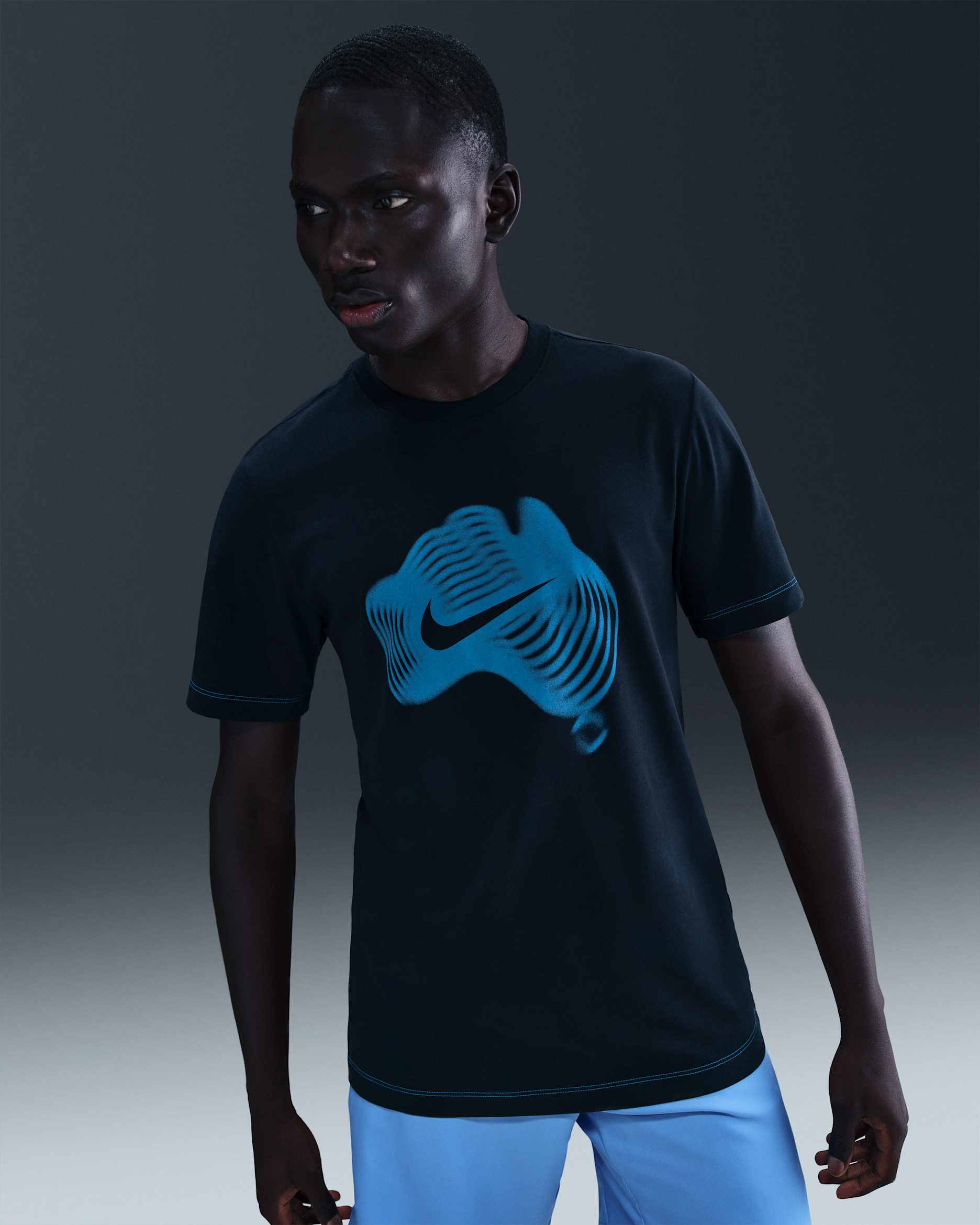 NikeCourt Dri-FIT tennisshirt voor heren - Dark Obsidian/Photo Blue