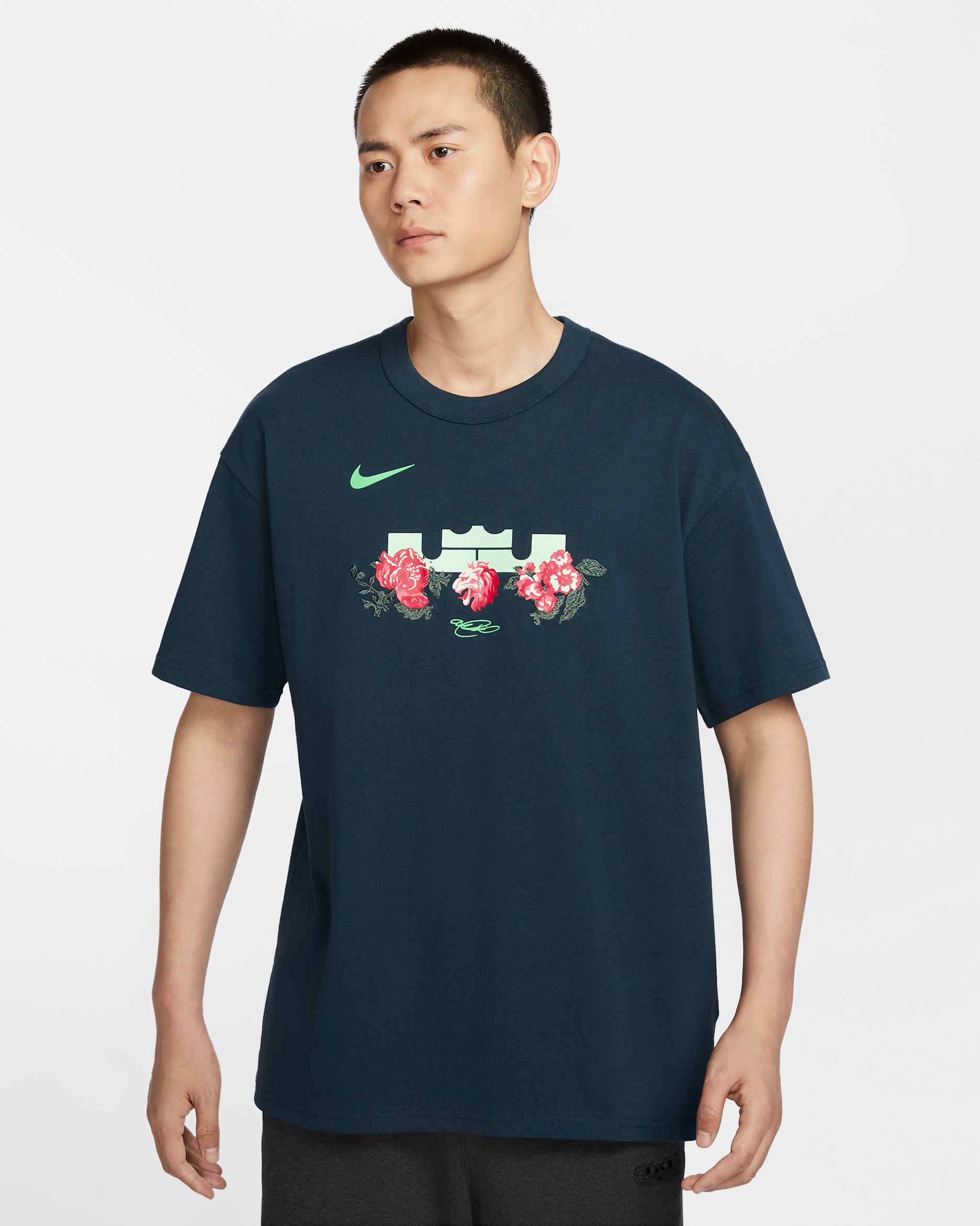 LeBron Men's Max90 Basketball T-Shirt - Armoury Navy