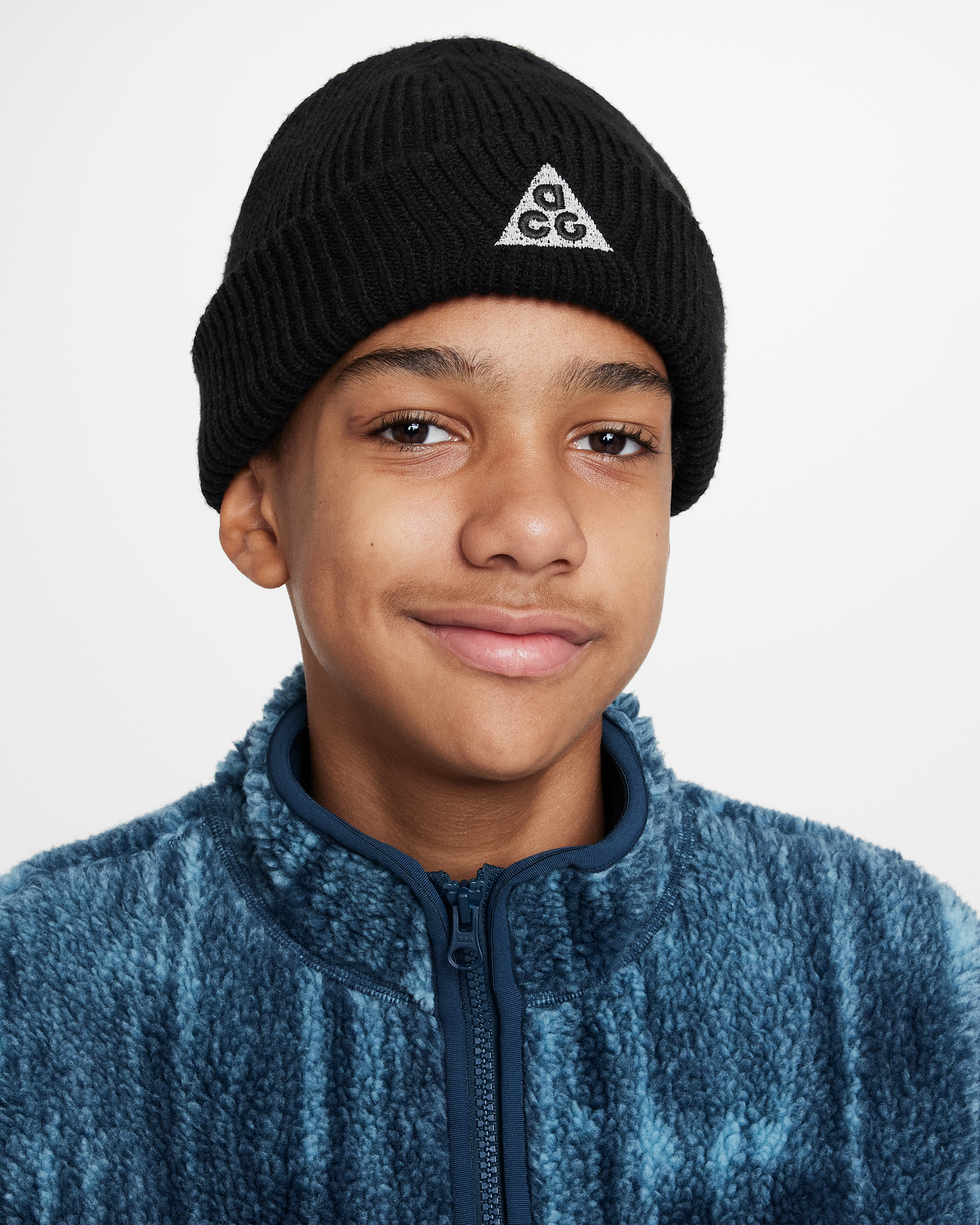 Nike ACG Terra Big Kids' Beanie - Black/Black