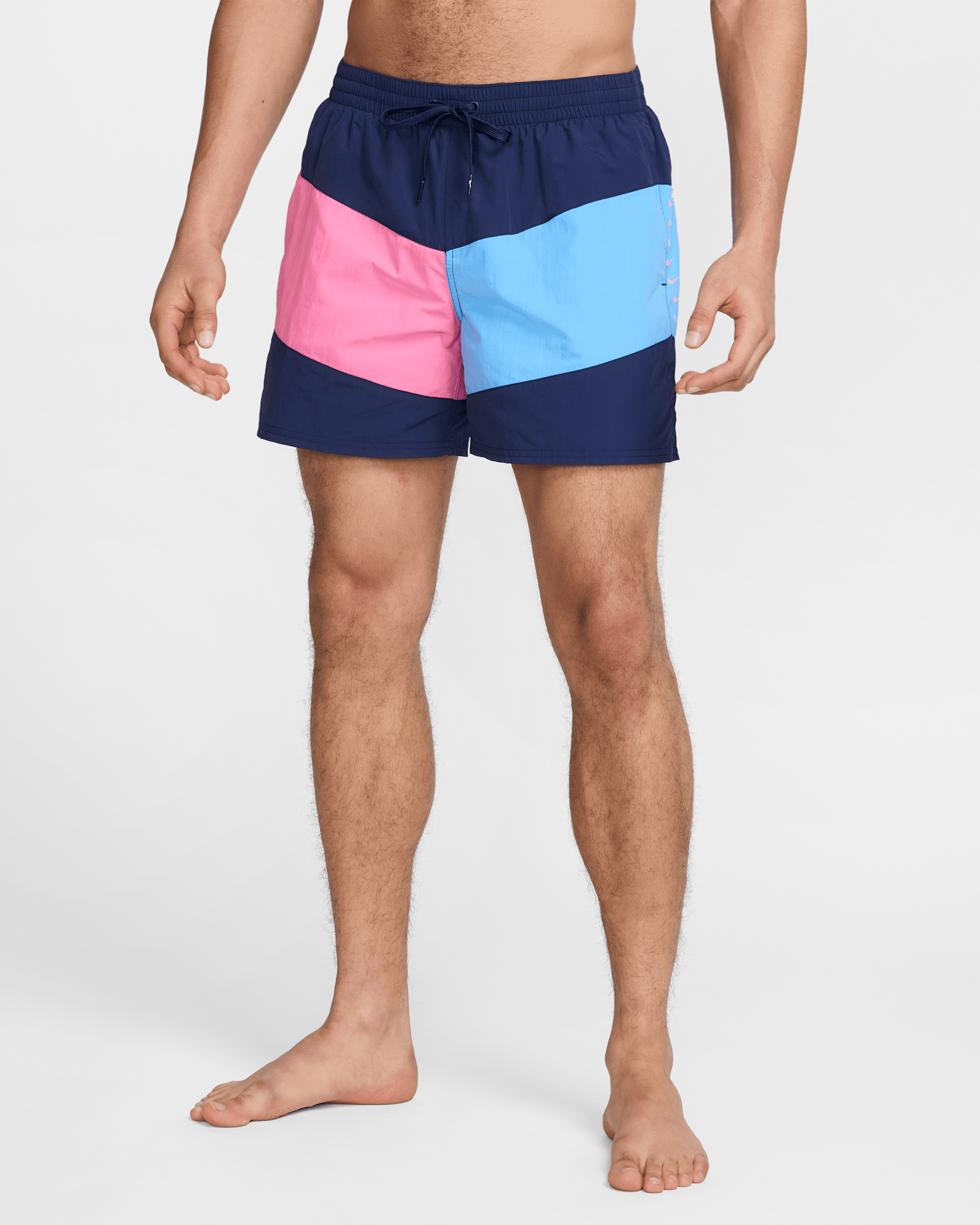 Shorts de vóleibol de 13 cm con forro de ropa interior para hombre Nike Swim Breaker - Azul marino medianoche/Rosa paleta/Azul universitario/Azul universitario