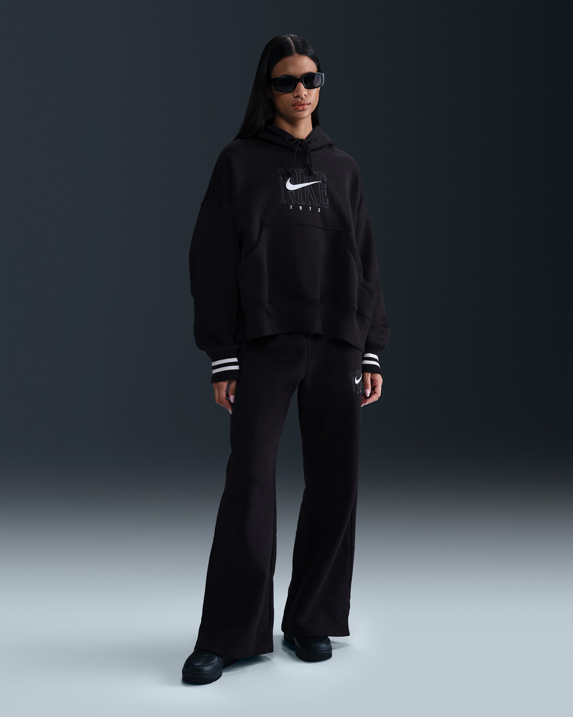 Nike Sportswear Phoenix Fleece Women's High-Waisted Wide-Leg Graphic Pants - Black