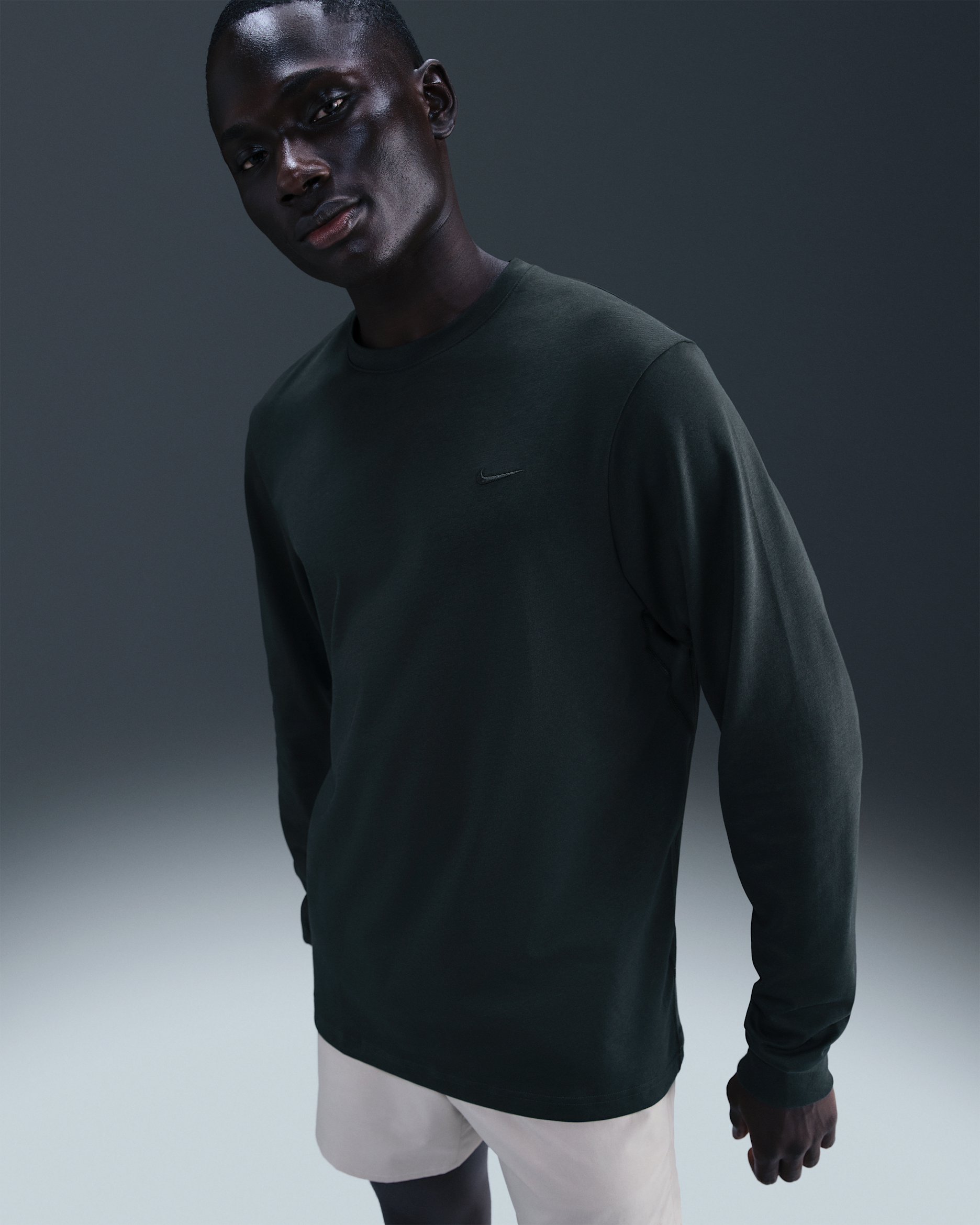 Nike Primary Men's Dri-FIT Long-Sleeve Versatile Top - Seaweed/Seaweed