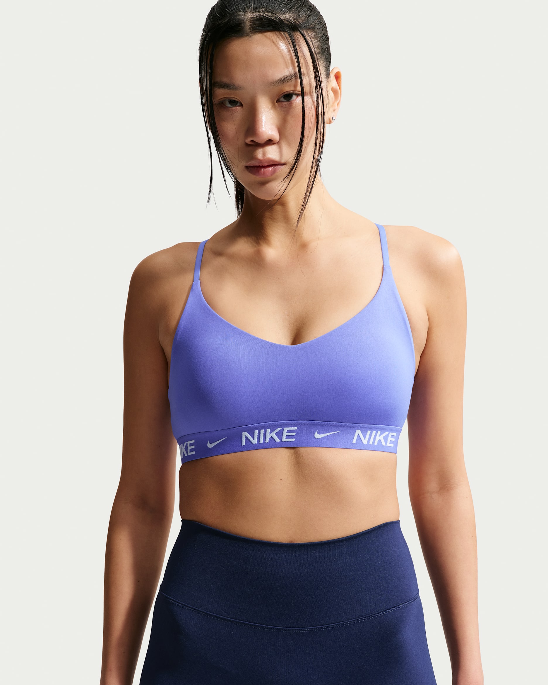 나이키 인디 라이트 서포트 여성 패드 어저스터블 스포츠 브라 - 사파이어/사파이어/화이트