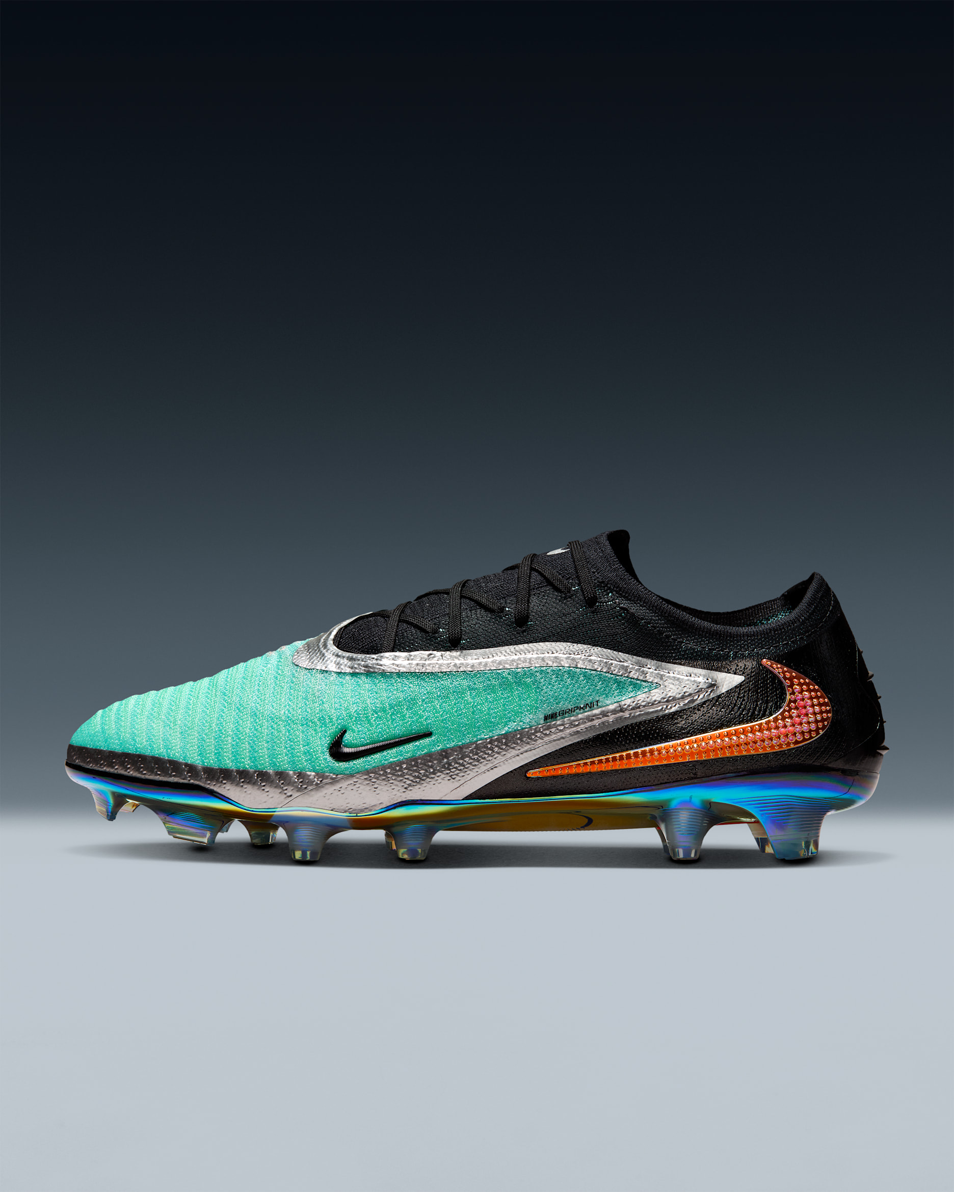 Nike Phantom 6 Low Elite Firm-Ground Football Boot - Chrome/Black