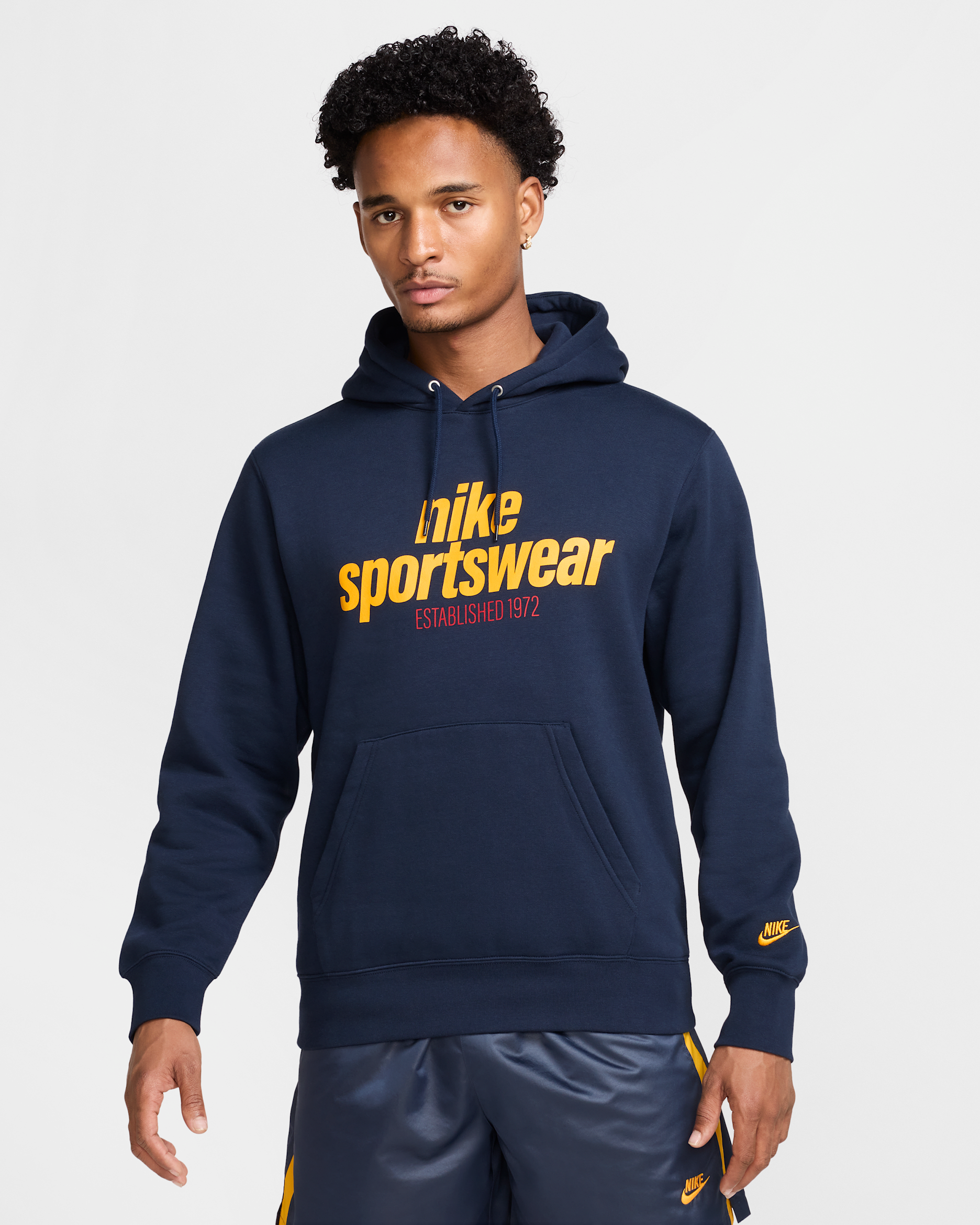 Nike Club Men's Fleece Pullover Hoodie - Obsidian/Obsidian/University Gold