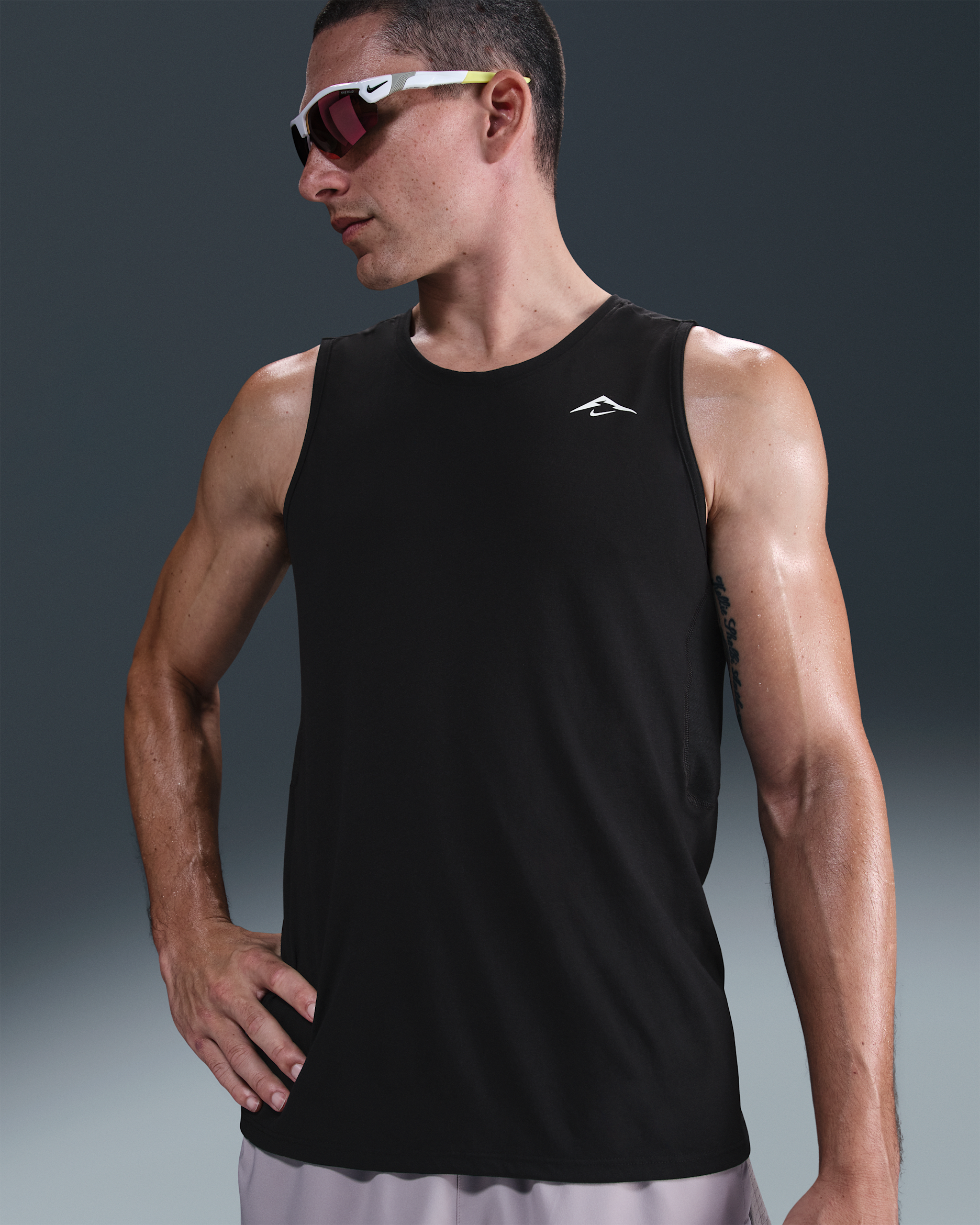 Nike Solar Chase Men's Dri-FIT ADV Running Tank Top - Black/Summit White