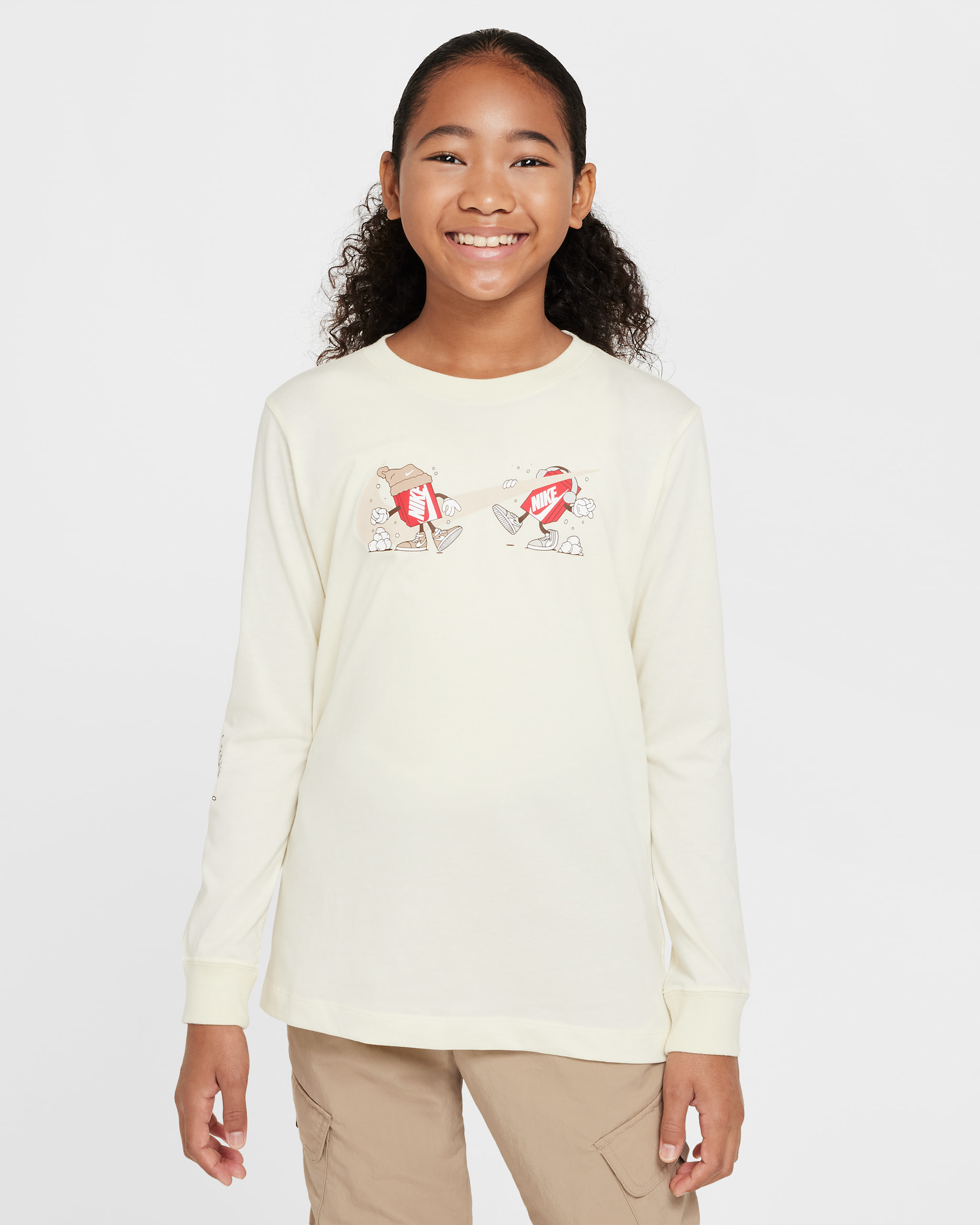 Nike Sportswear Older Kids' Long-Sleeve T-Shirt - Coconut Milk