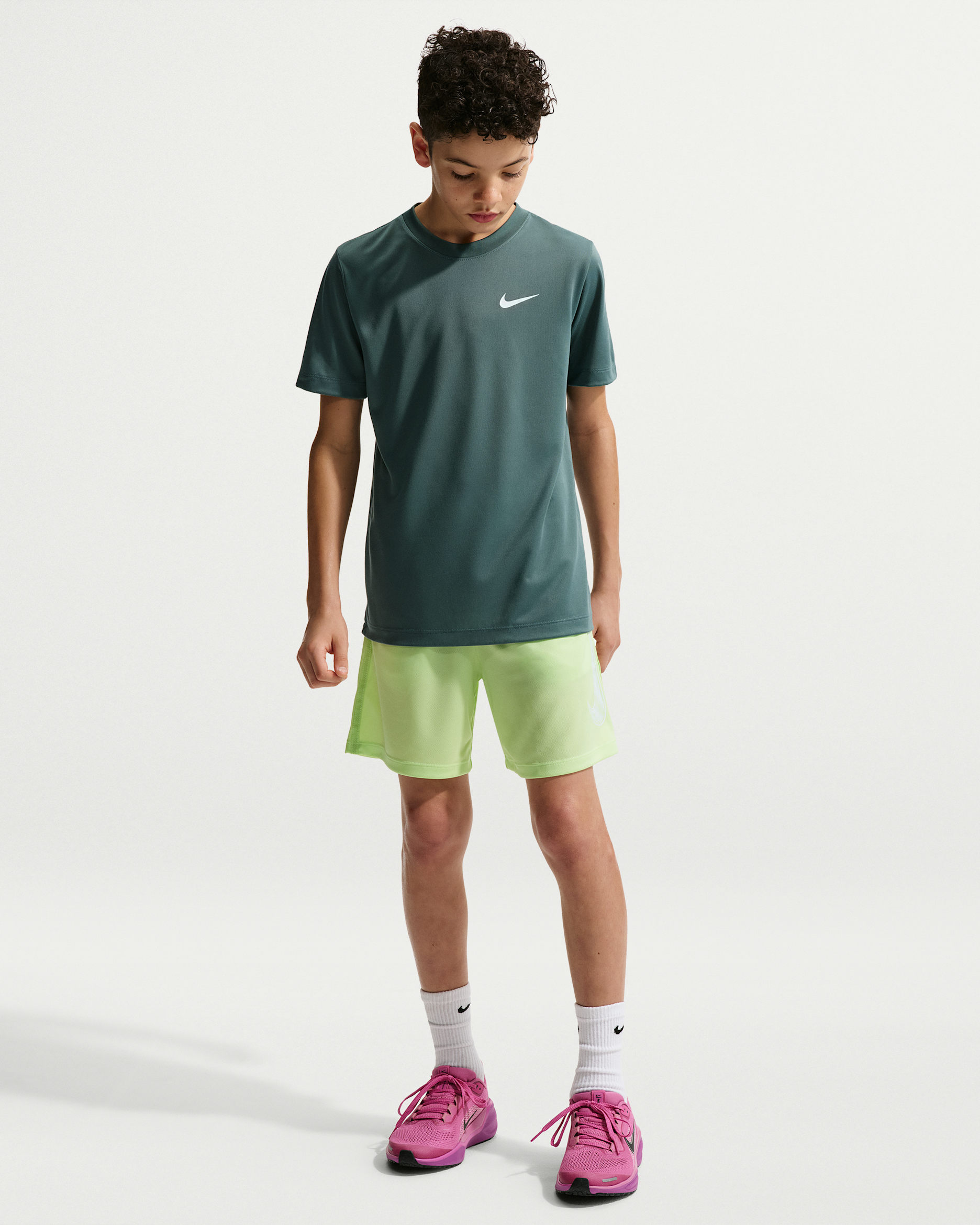 Short de training Dri-FIT Nike Multi pour ado (garçon) - Light Liquid Lime/Blanc
