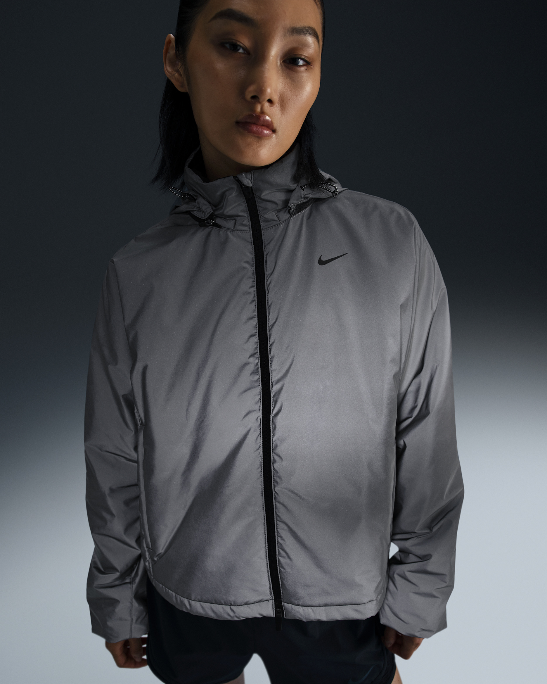 Nike Running Division Women's Therma-FIT Reflective Running Jacket - Black/Silver