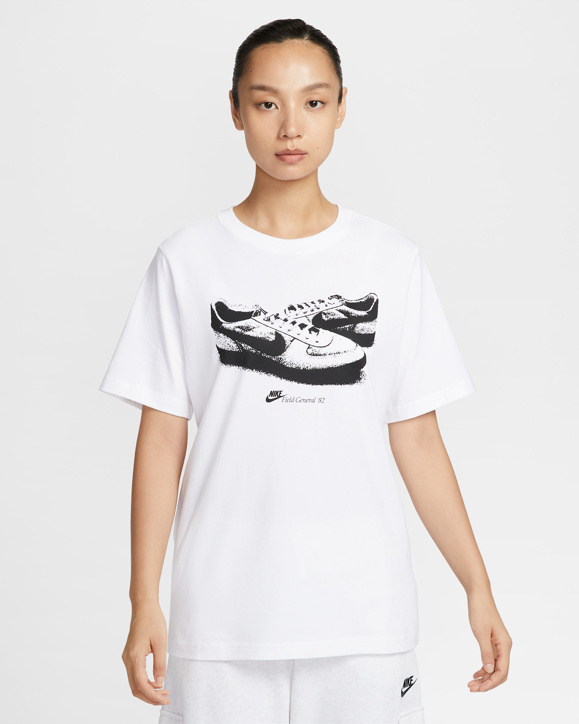 Nike Sportswear Women's Loose T-Shirt - White