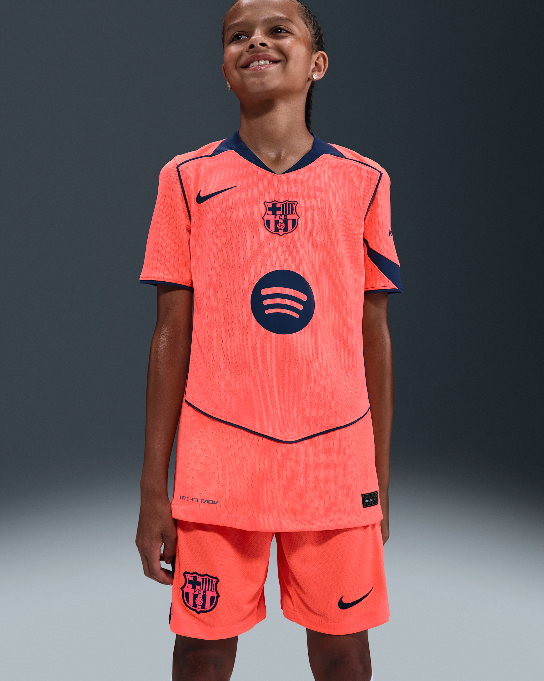 FC Barcelona 2025/26 Match Third Nike Dri-FIT ADV Total 90 Authentic Fußballtrikot (ältere Kinder) - Bright Mango/Midnight Navy/Midnight Navy