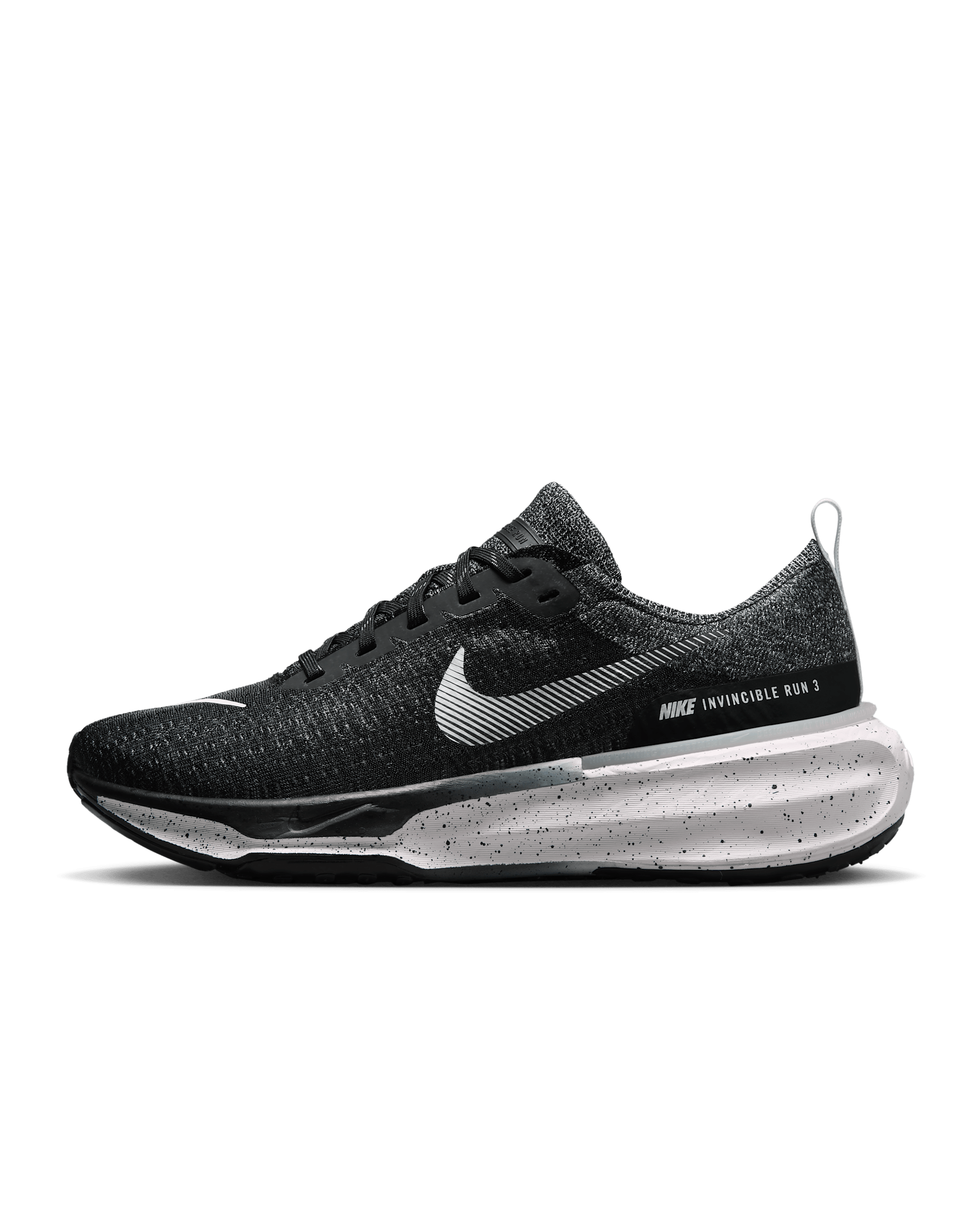 Tenis de correr en pavimento para hombre Nike Invincible 3 - Negro/Blanco