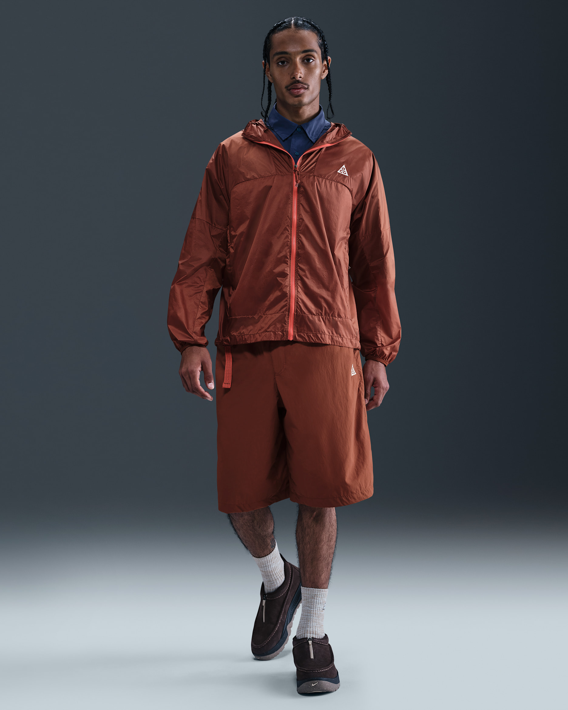 Shorts Repel oversized con protección contra los rayos UV Nike ACG "Orb Weaver" - Canela/Rojo picante/Blanco cumbre