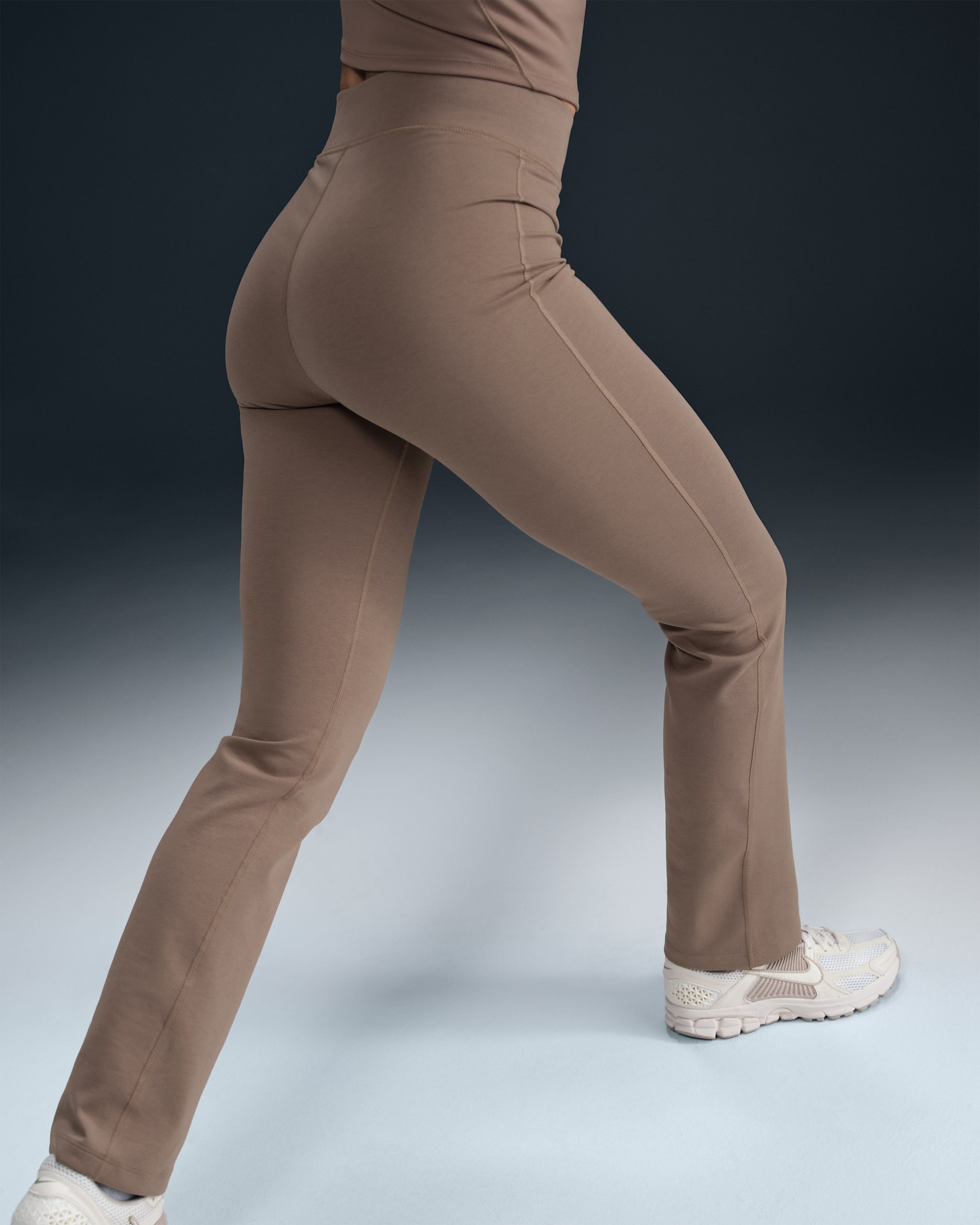 Nike Sportswear Classic Women's High-Waisted Bootcut Pants