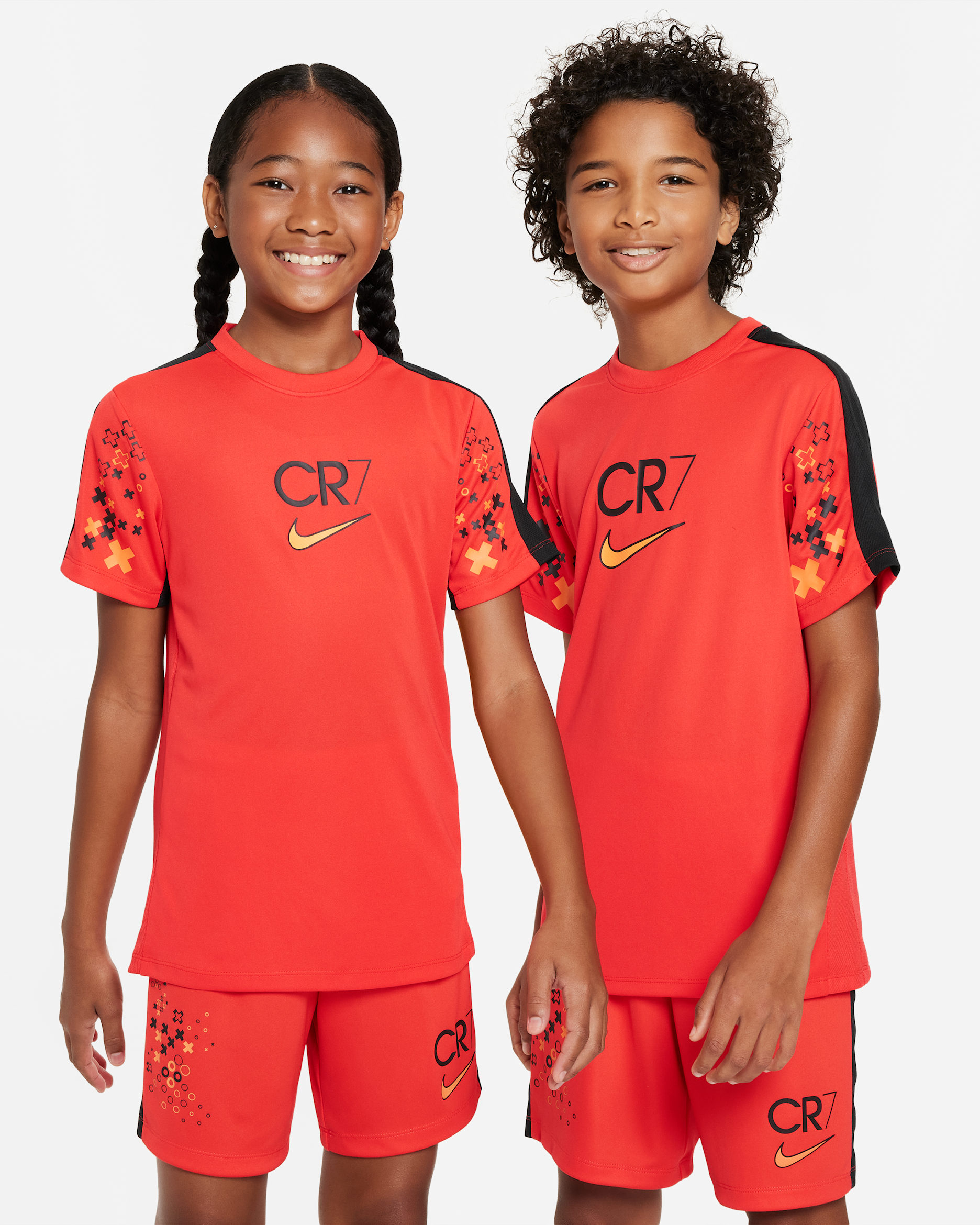 CR7 大童 Dri-FIT Academy 足球上衣 - Light Crimson/黑色