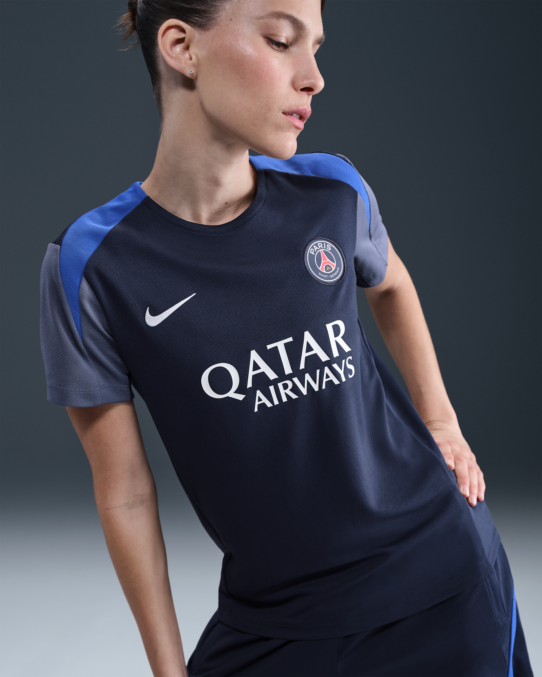 Paris Saint-Germain Strike Women's Nike Dri-FIT Football Short-Sleeve Top - Midnight Navy/Diffused Blue/Hyper Royal/White