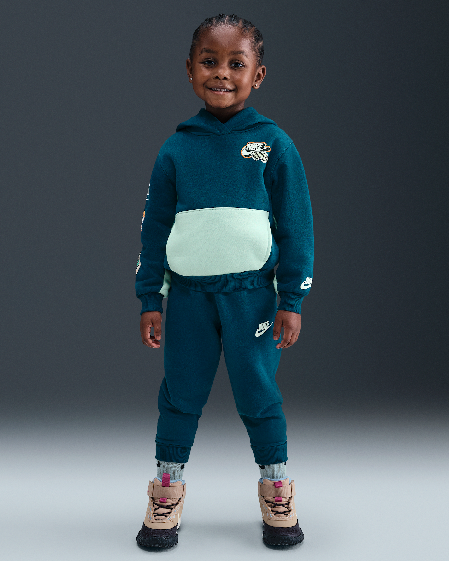 Conjunto de sudadera con gorro sin cierre y joggers de tejido Fleece infantil Nike - Azul fuerza