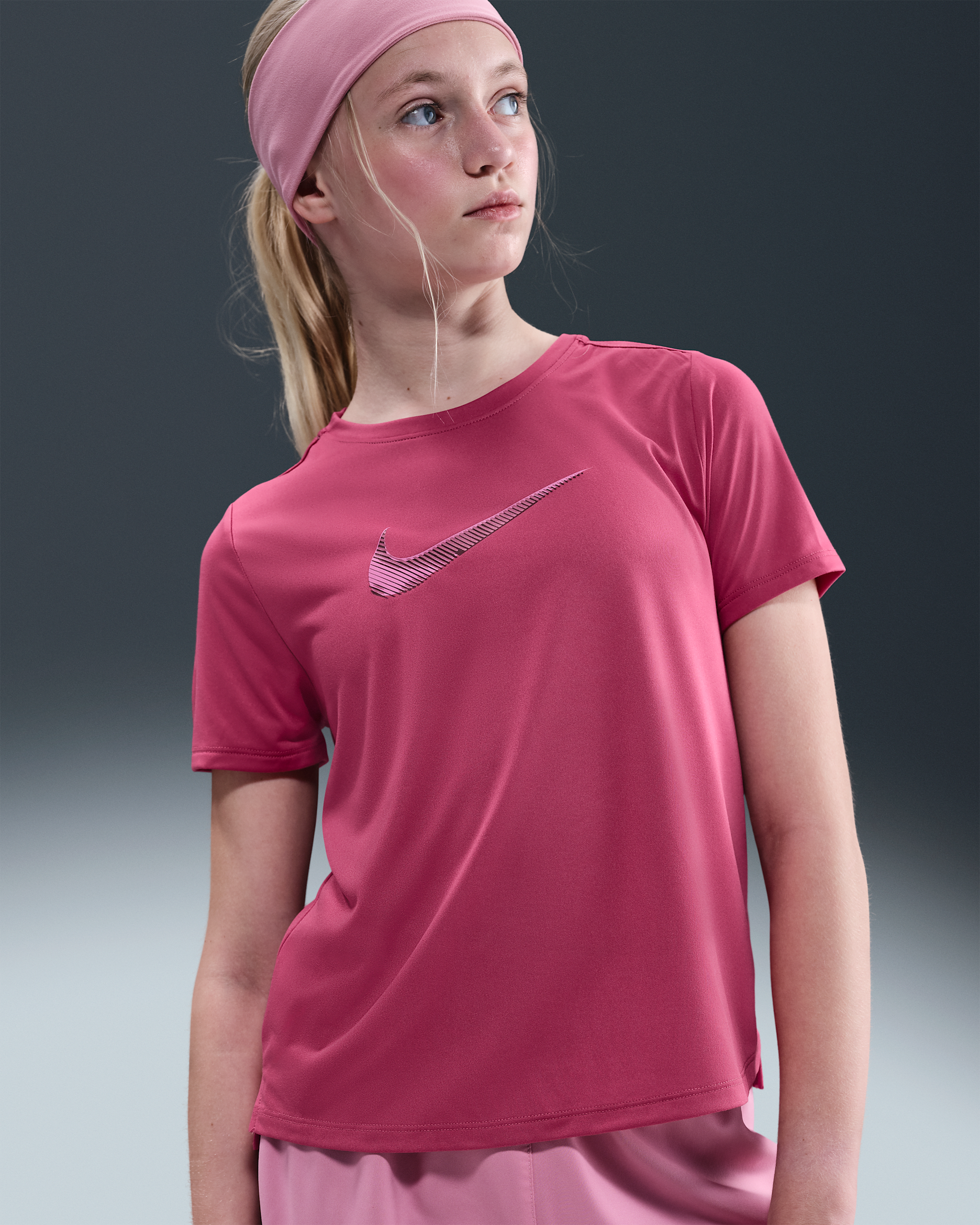 Nike One Classic Kurzarmoberteil (Mädchen) - Sweet Beet/Sweet Beet
