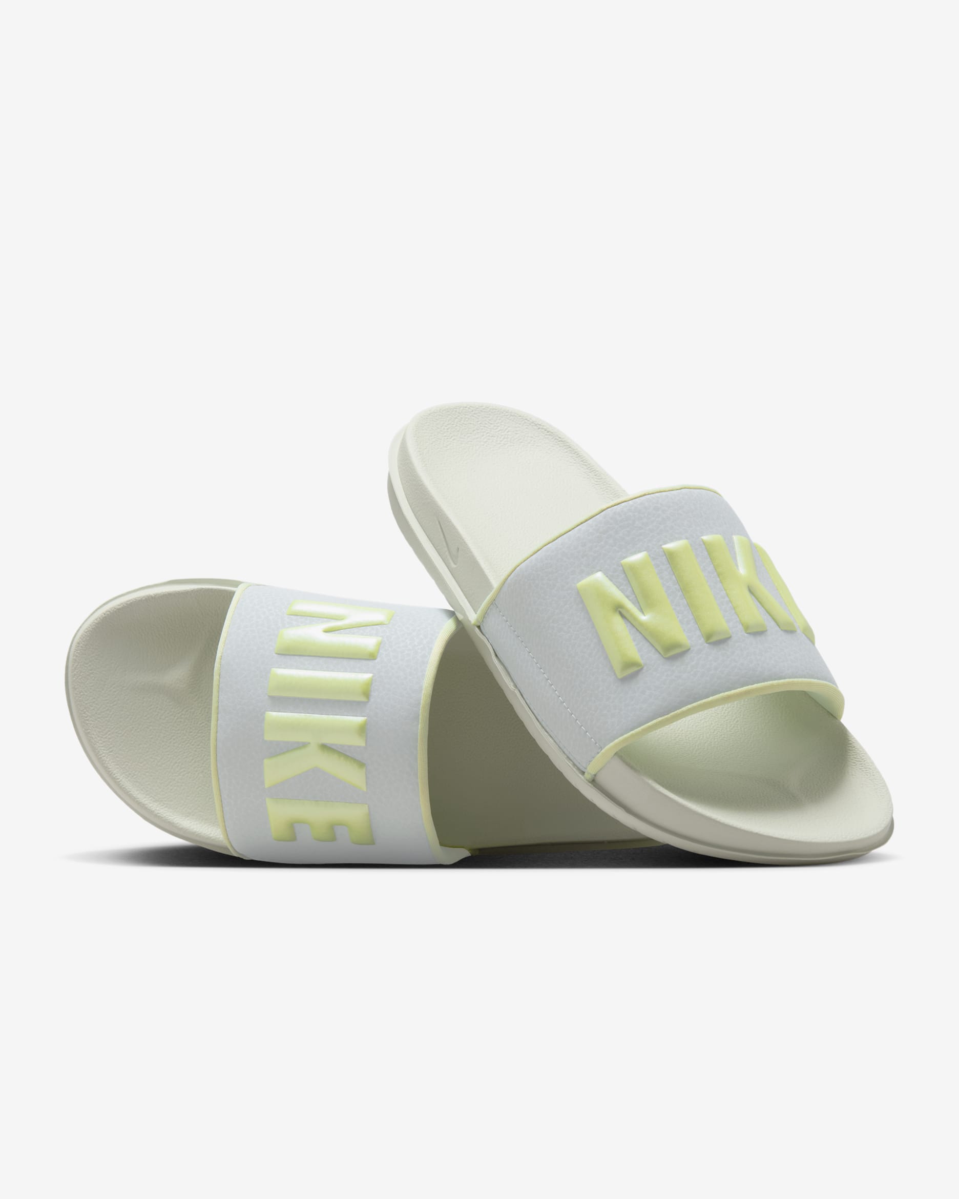 Chancla para mujer Nike Offcourt - Plata claro/Plata claro/Voltio ligero