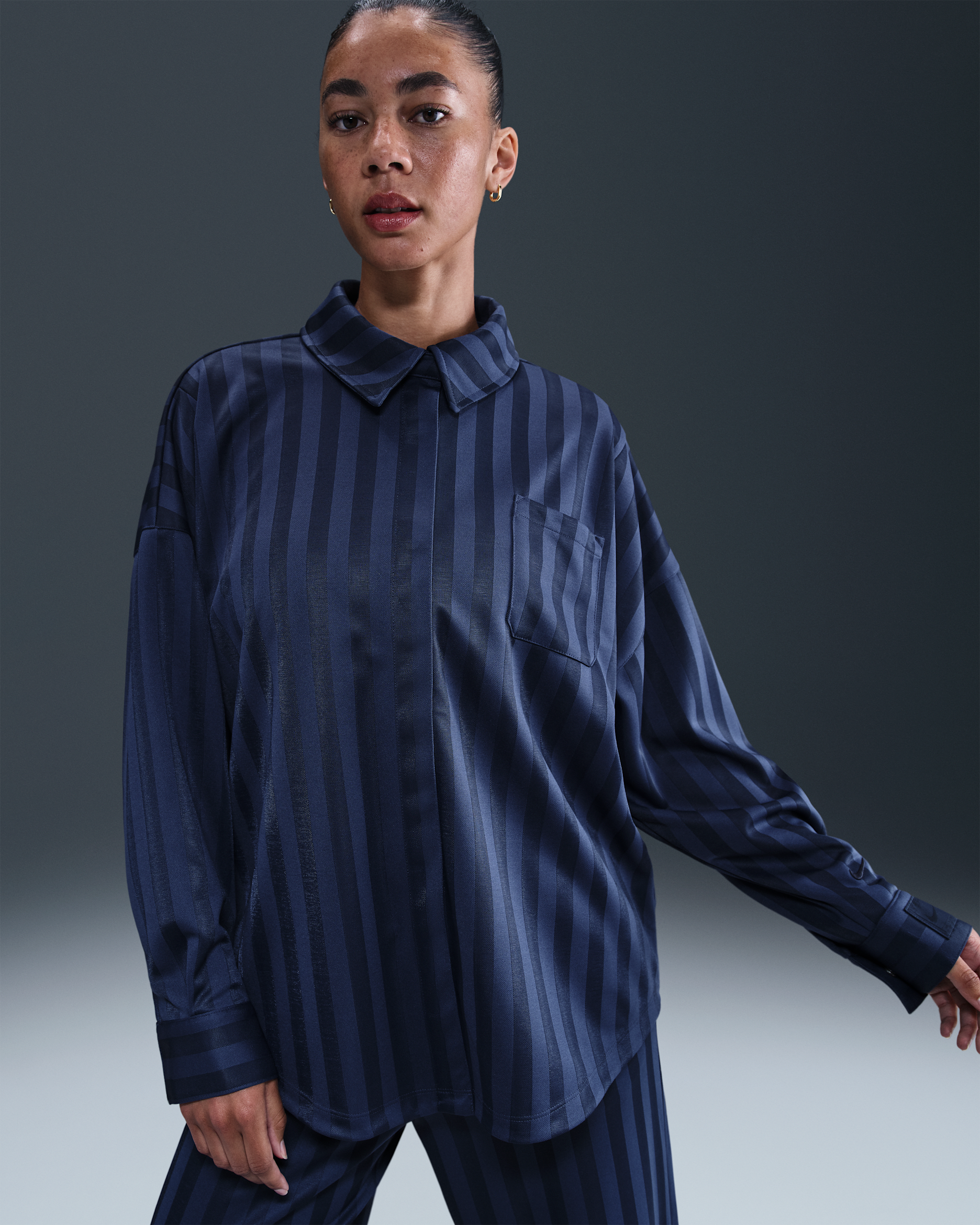 Nike Sportswear Women's Oversized Jacquard Striped Button-Down Shirt - Midnight Navy/Obsidian