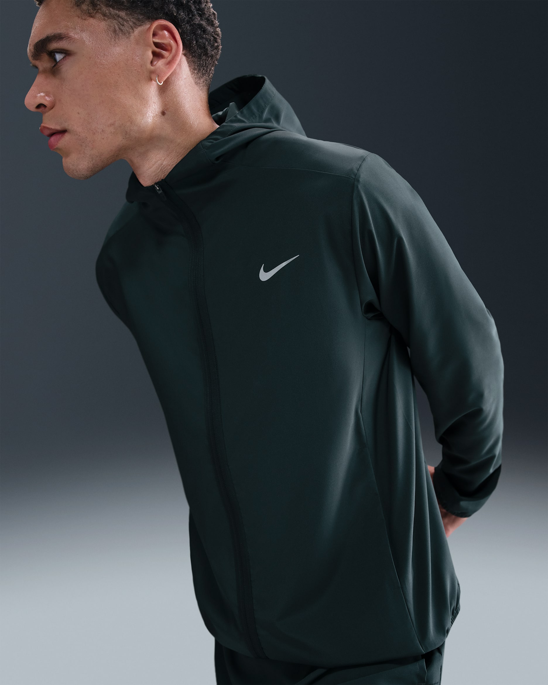 Nike Form Men's Dri-FIT Hooded Versatile Jacket - Seaweed