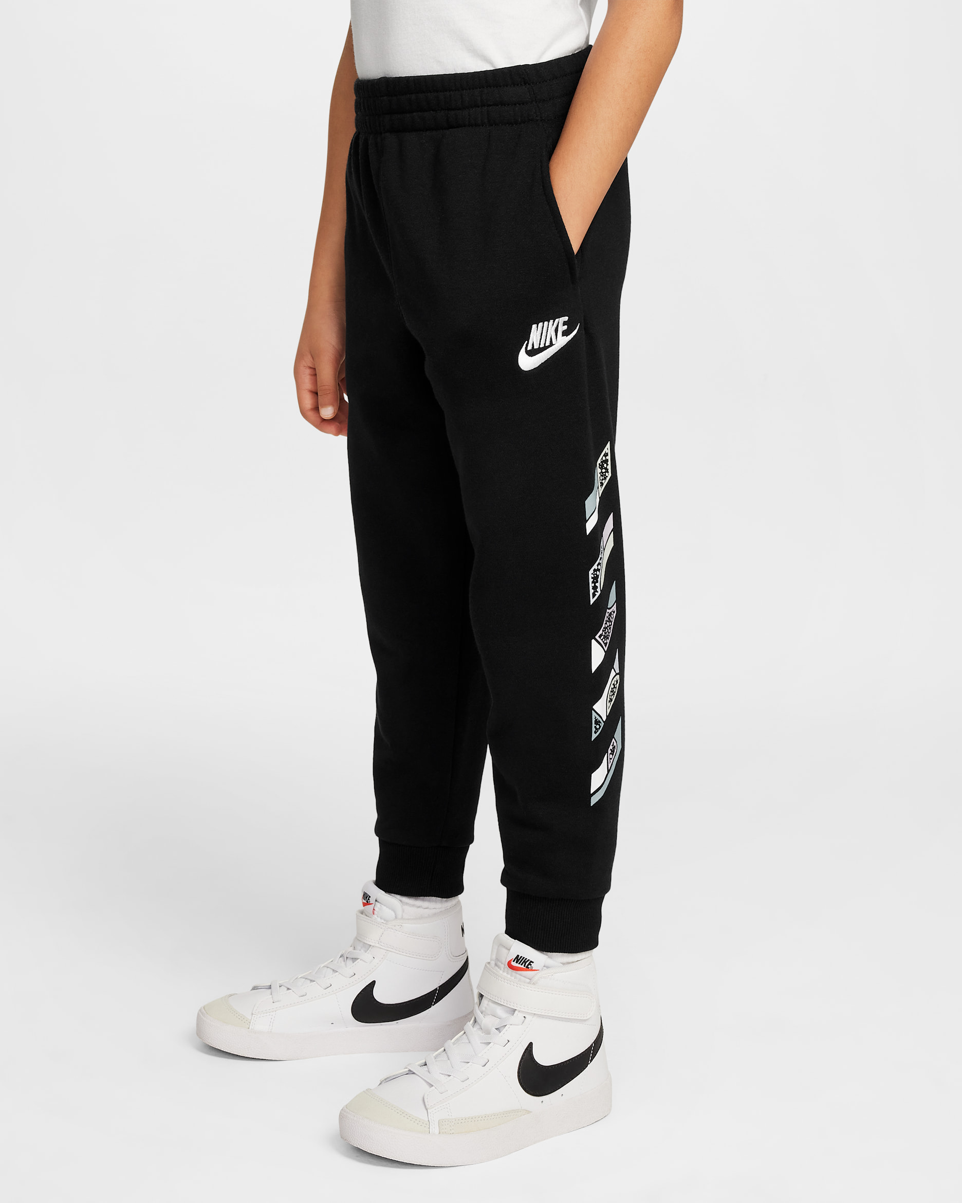 Nike Sportswear "Outside the Lines" Little Kids' French Terry Pants - Black