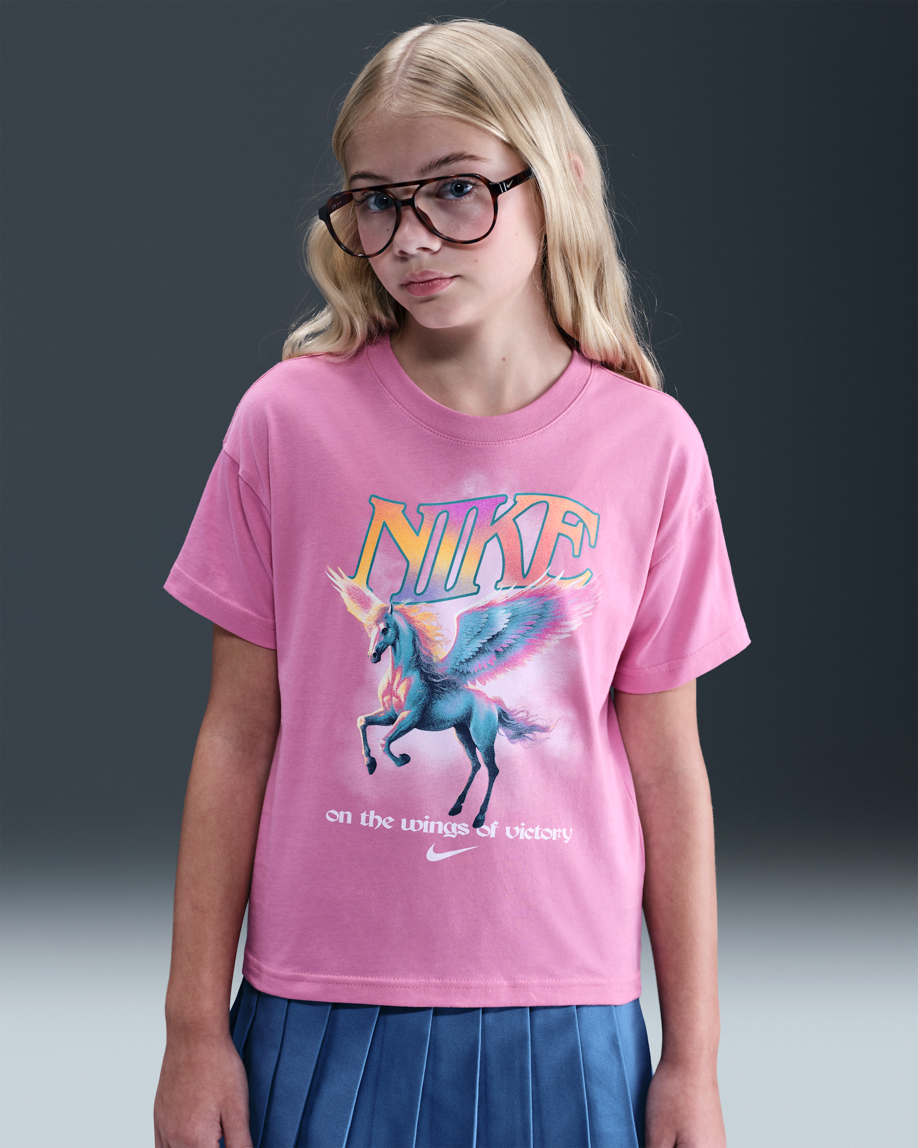 Nike Sportswear Older Kids' (Girls') T-Shirt - Magic Flamingo