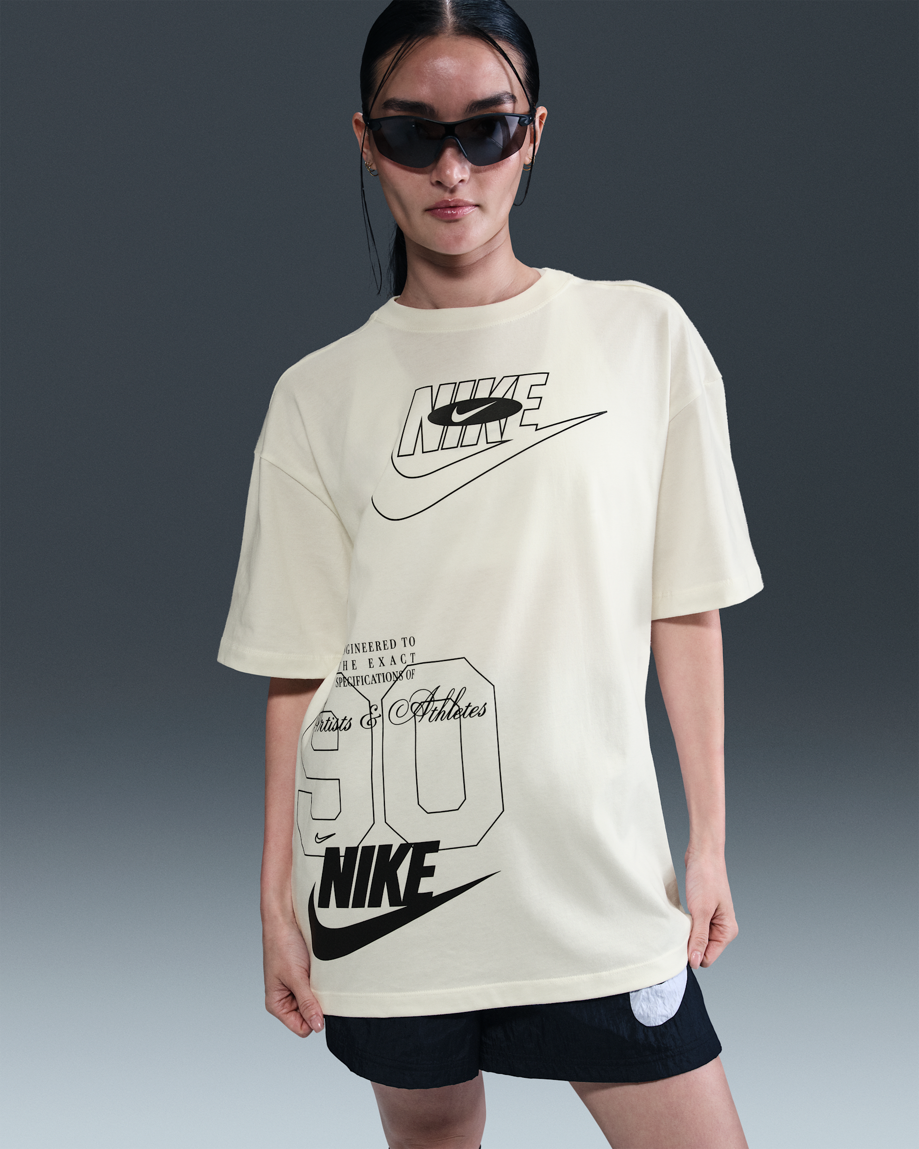 Nike Sportswear 女款寬版 T 恤 - Sail