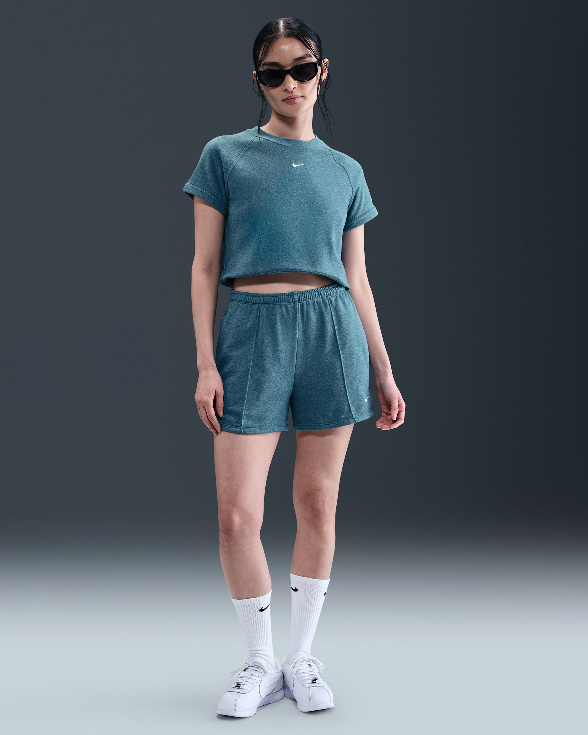 나이키 스포츠웨어 칠 테리 여성 미드라이즈 4인치 프렌치 테리 쇼츠 - 스모키 블루/헤더/세일