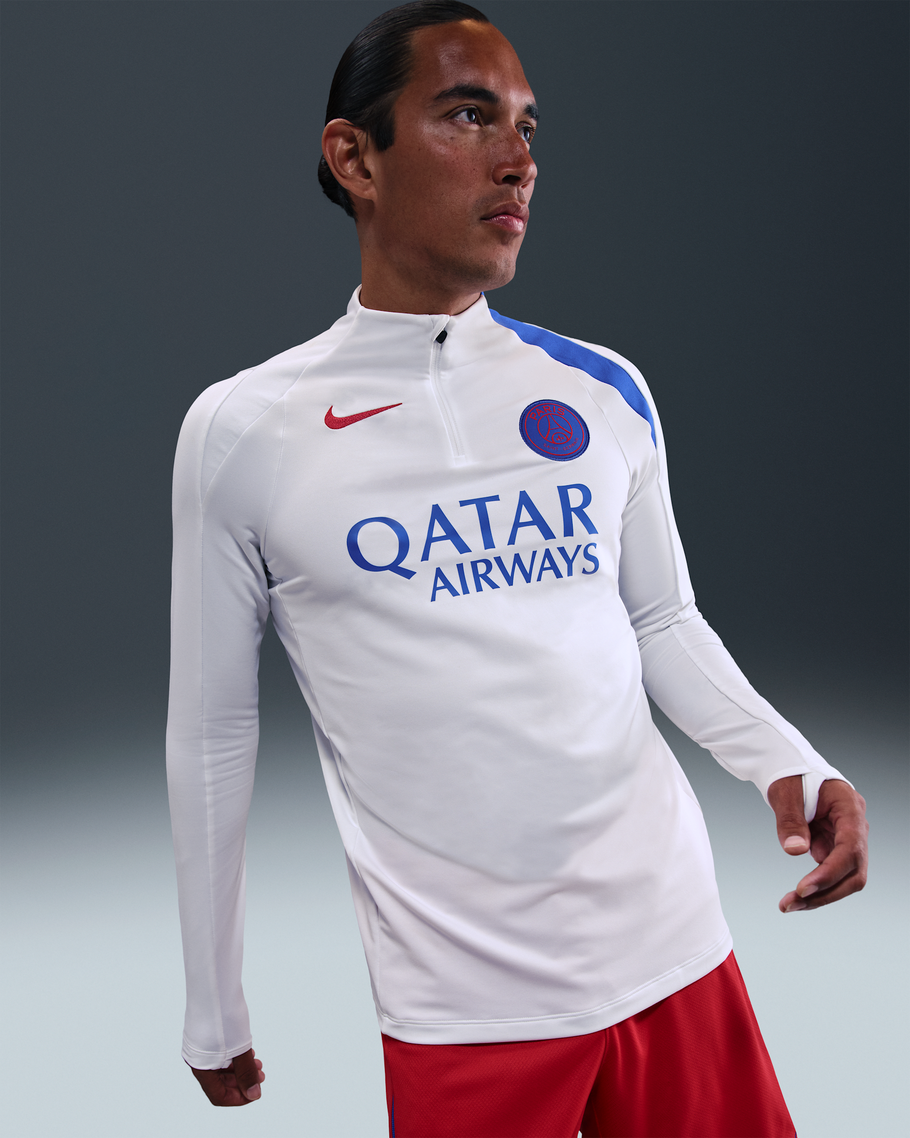 Haut d'entraînement de foot en maille Nike Dri-FIT Total 90 Paris Saint-Germain Strike 3e tenue pour homme - Blanc/Hyper Royal/Global Red