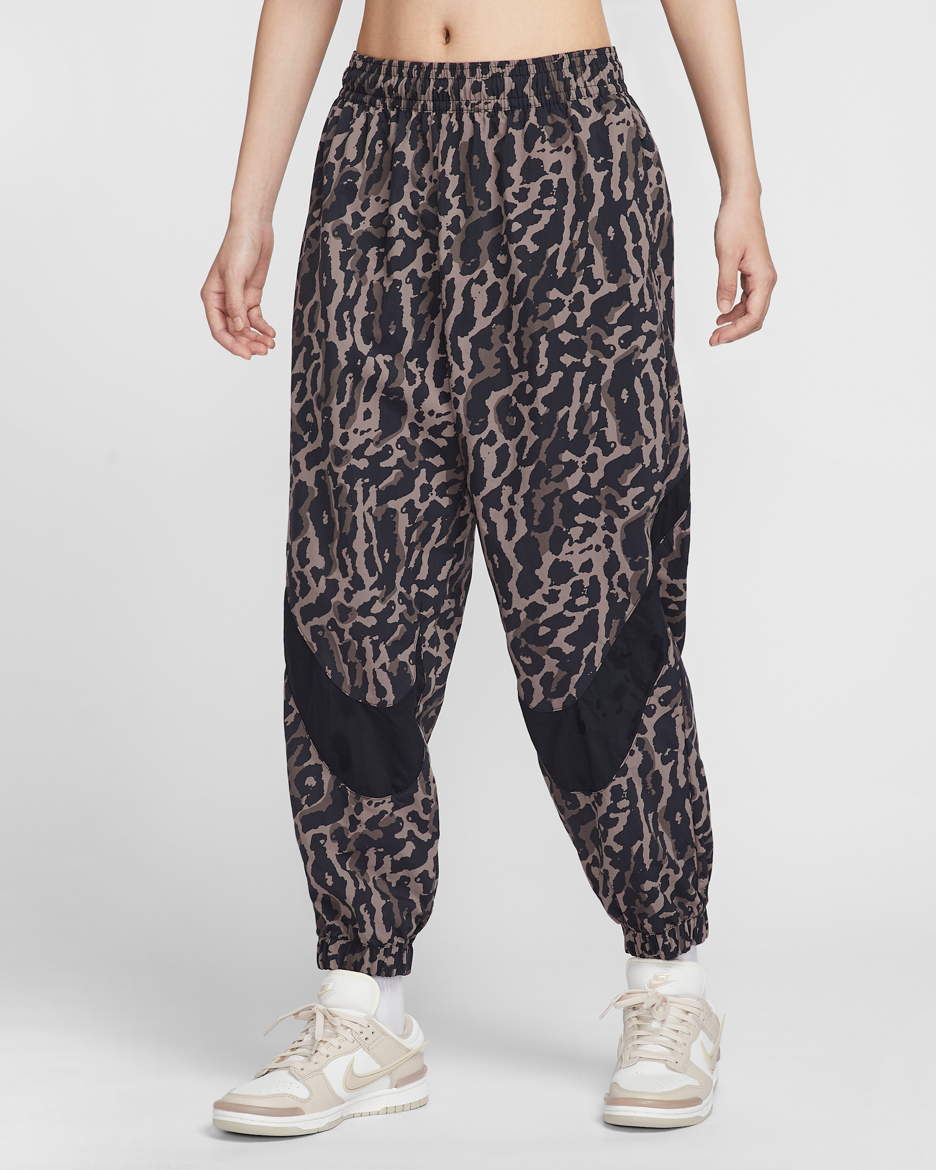 Nike Sportswear Women's Woven Printed Trousers - Black/Black