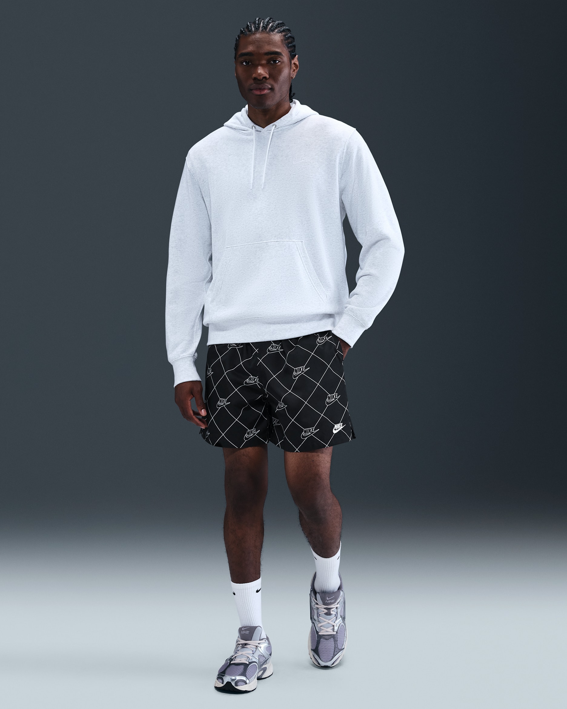 Shorts Flow de tejido Woven para hombre Nike Sportswear Club - Negro/Negro/Blanco