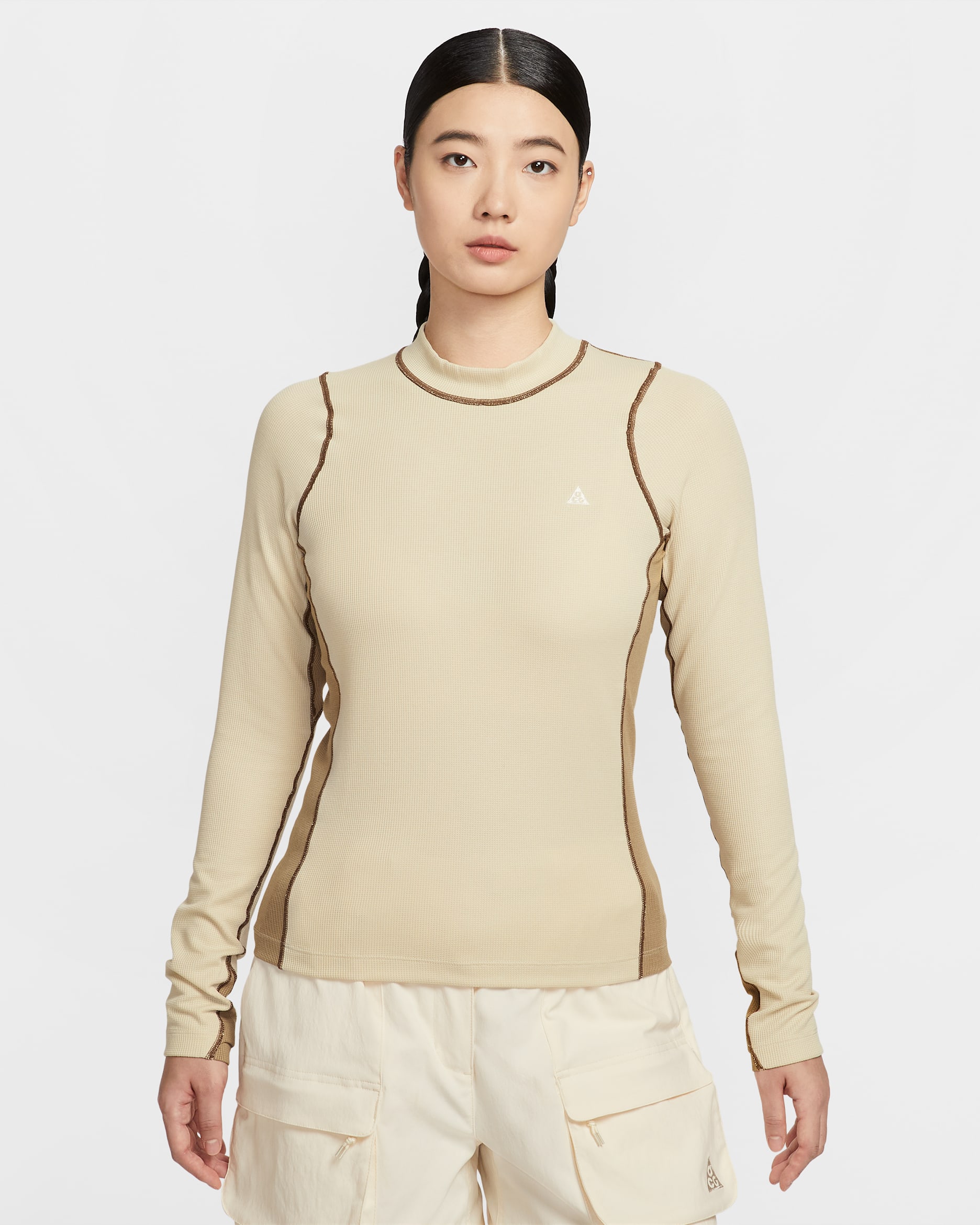 나이키 ACG '치나티' 여성 드라이 핏 ADV 긴팔 베이스 레이어 - 라이트 카키/파라슈트 베이지/모스우드 브라운/서밋 화이트