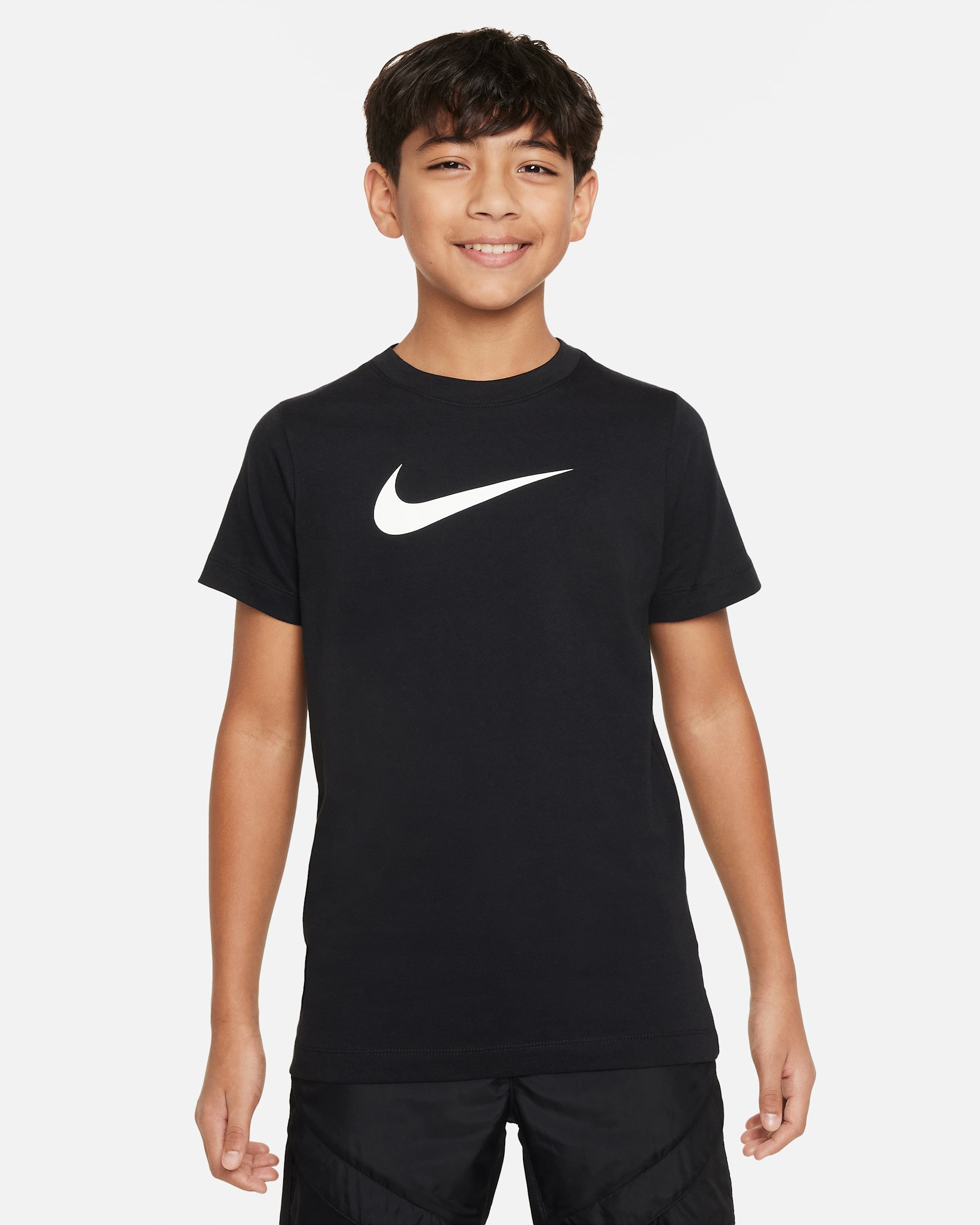 Nike Sportswear Older Kids' (Boys') T-Shirt - Black/White