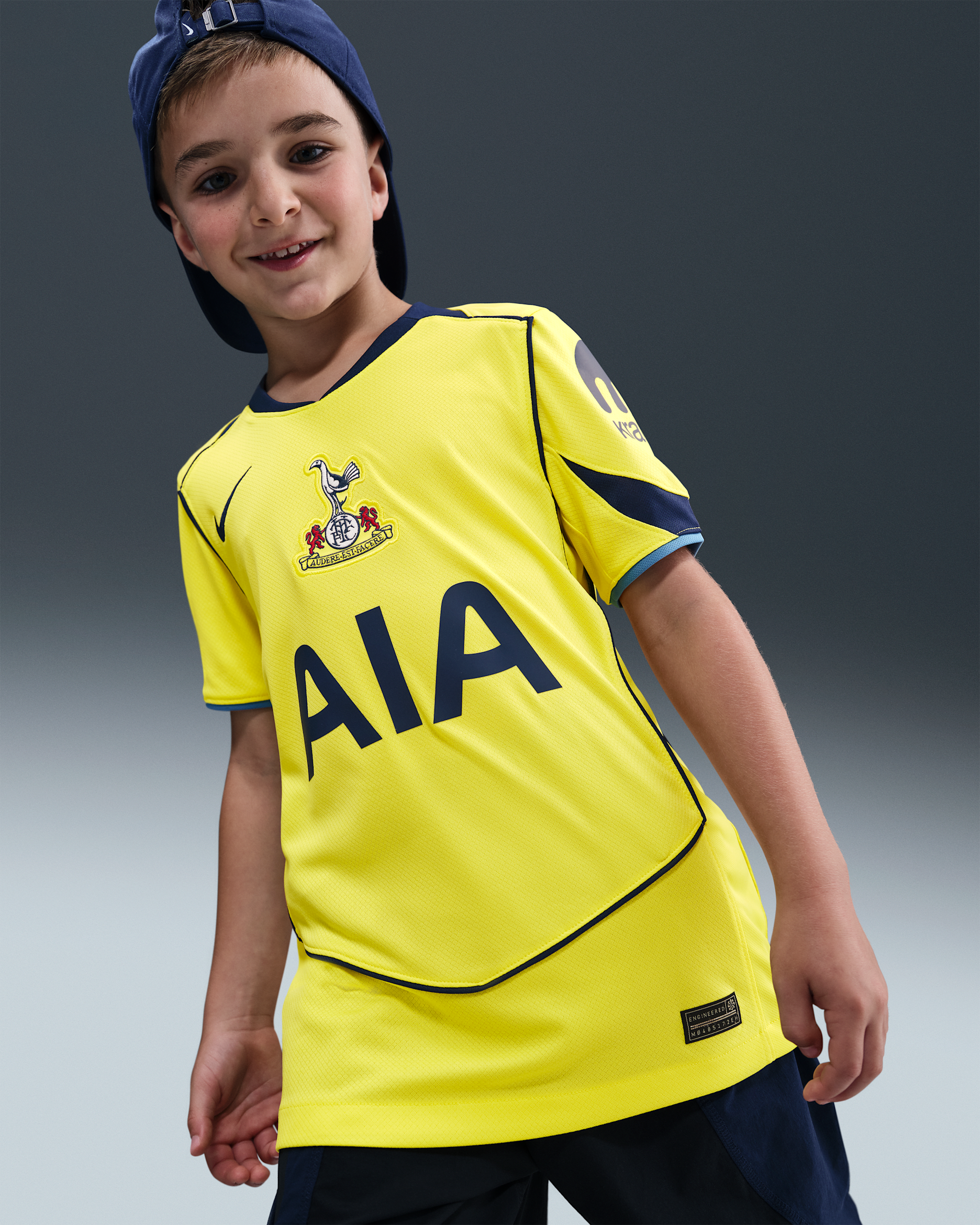 3 Jeux De Vols De Fléchettes Tottenham Hotspur - 9 Vols Au Total - Polymère 75 Microns, Forme Standard - Sous Licence Officielle - Pour Joueurs Et Supporters
