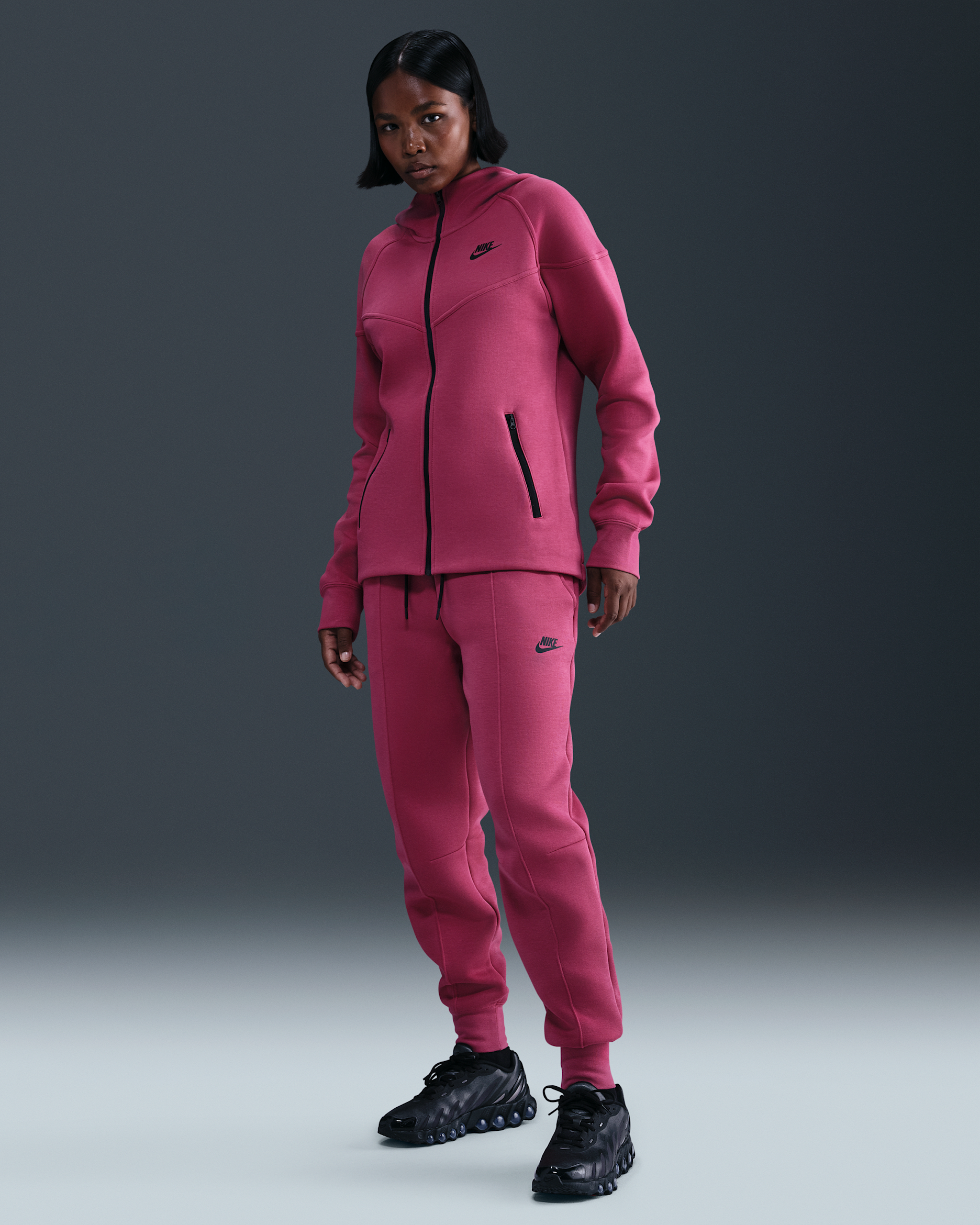 Nike Sportswear Tech Fleece Women's Mid-Rise Joggers - Sweet Beet/Black