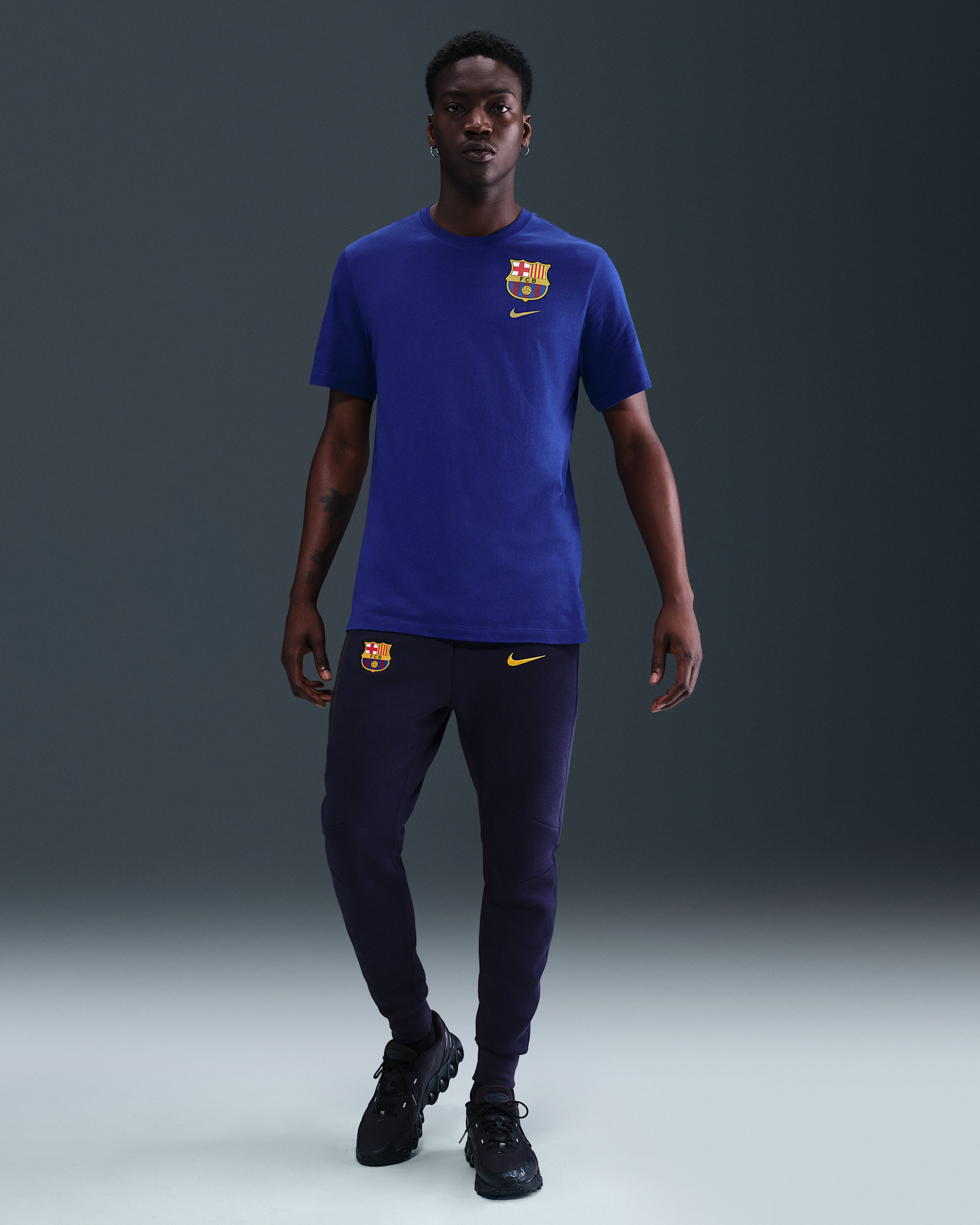 Joggers de fútbol Nike de tejido Fleece para hombre - Morado imperial/Oro medio oeste
