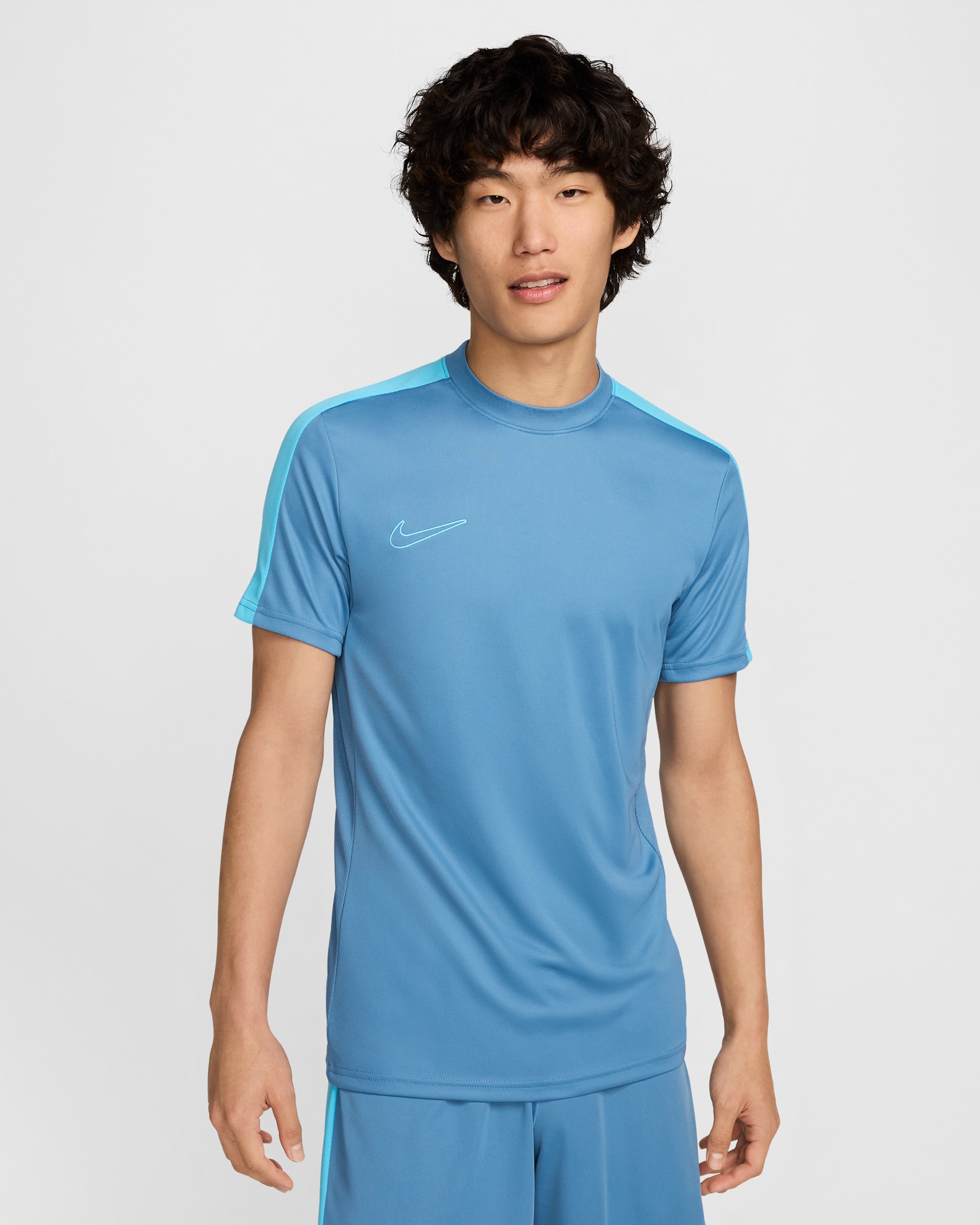 Nike Dri-FIT Academy Men's Short-Sleeve Football Top - Aegean Storm/Baltic Blue/Baltic Blue