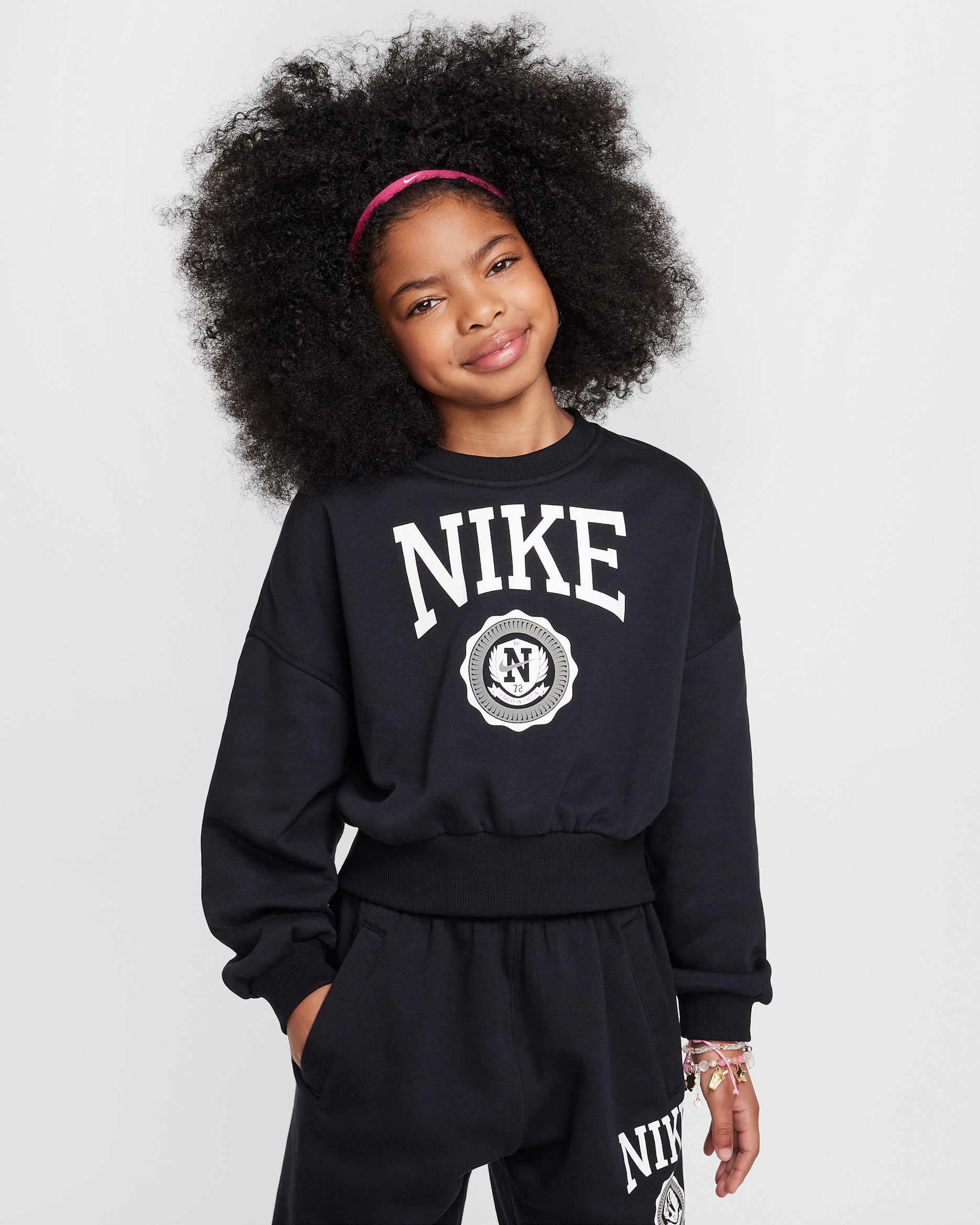 Nike Sportswear Club Girls' French Terry Crew-Neck Sweatshirt - Black/White
