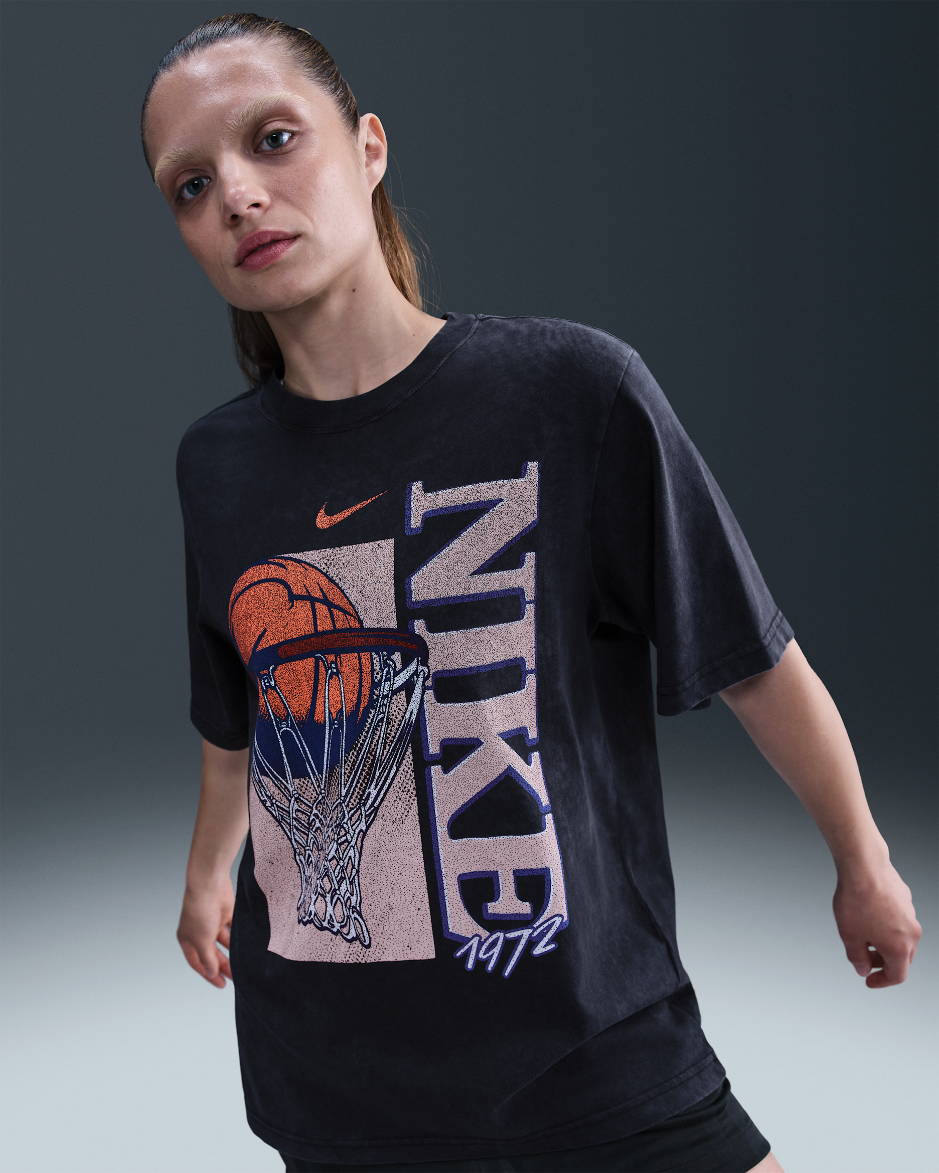 Nike Women's Basketball T-Shirt - Black