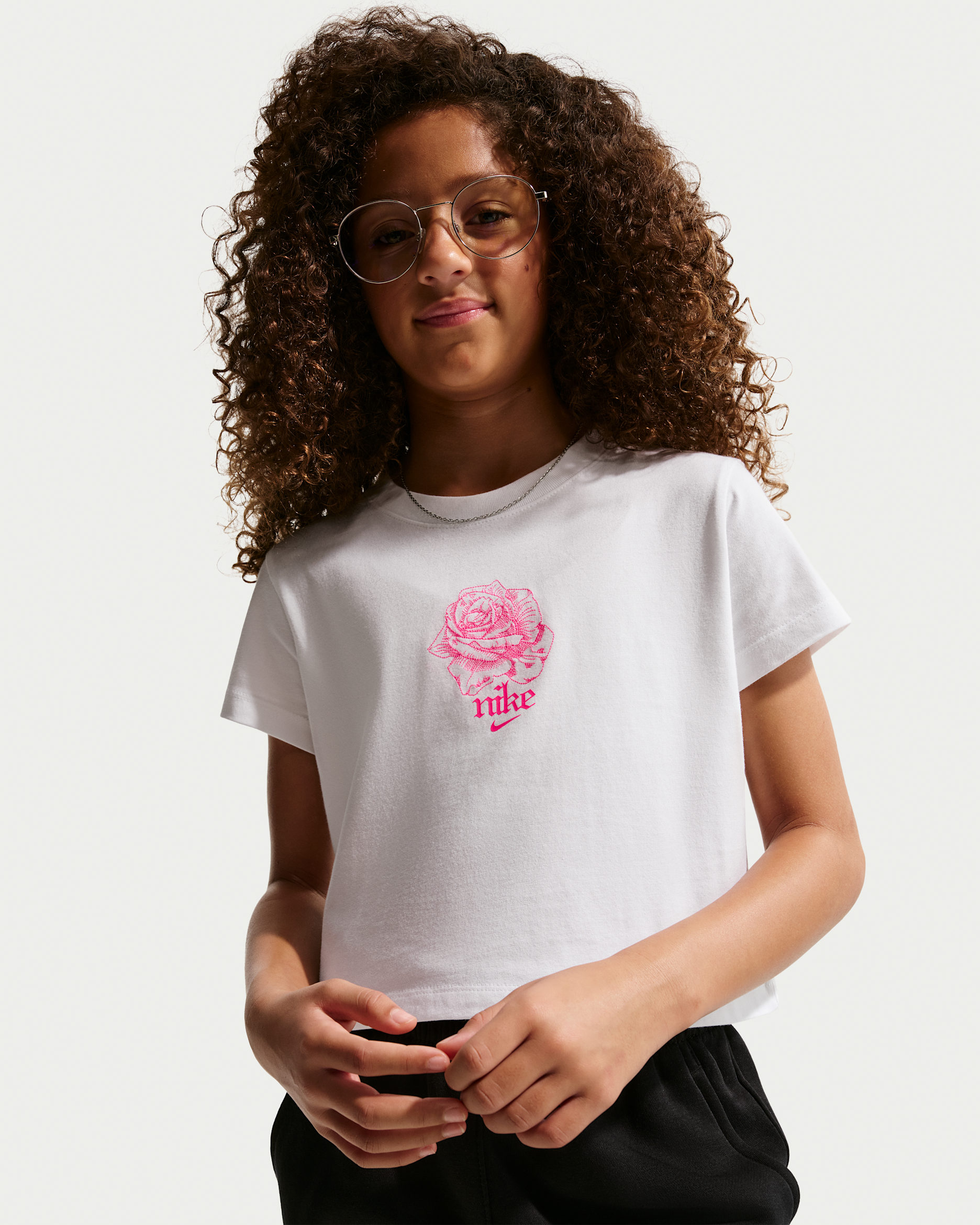 Nike Sportswear Older Kids' (Girls') Cropped T-Shirt - White