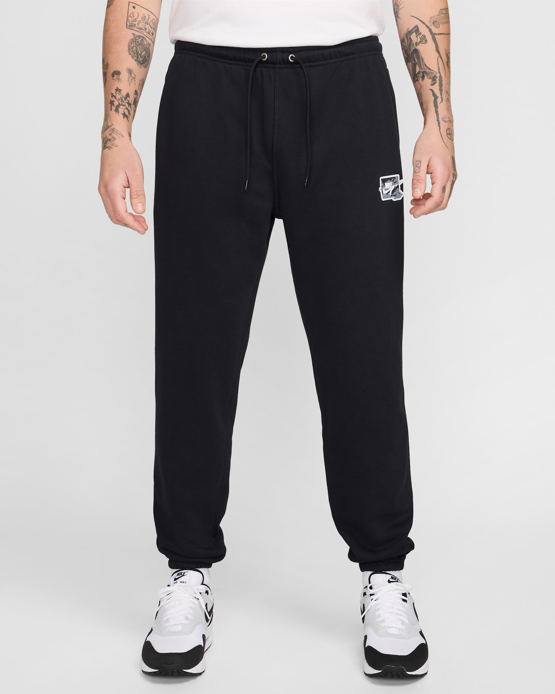 Nike Club Men's French Terry Cuff Trousers - Black/White