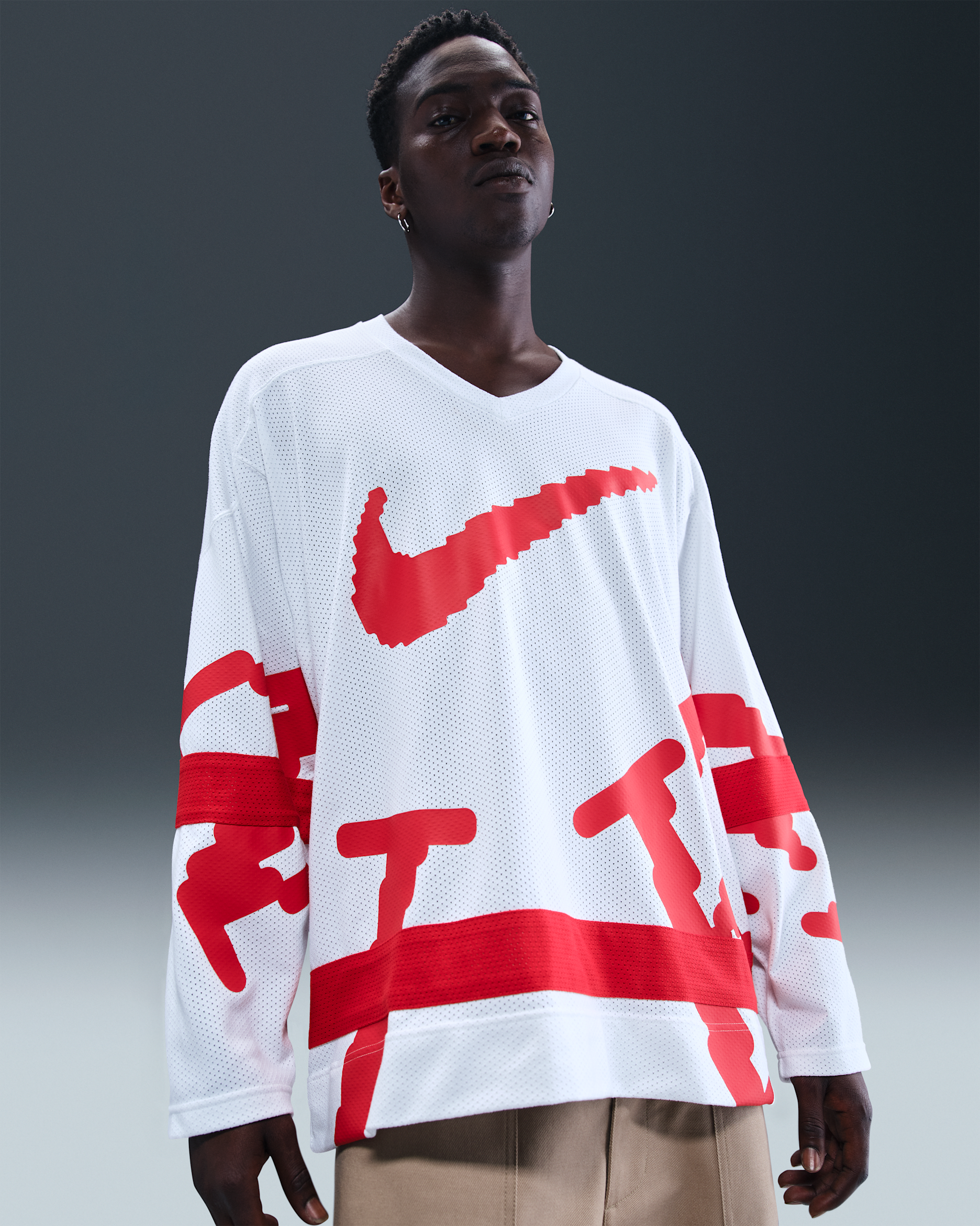 Jersey de hockey para hombre Nike Sportswear Club - Blanco/Rojo universitario/Rojo universitario