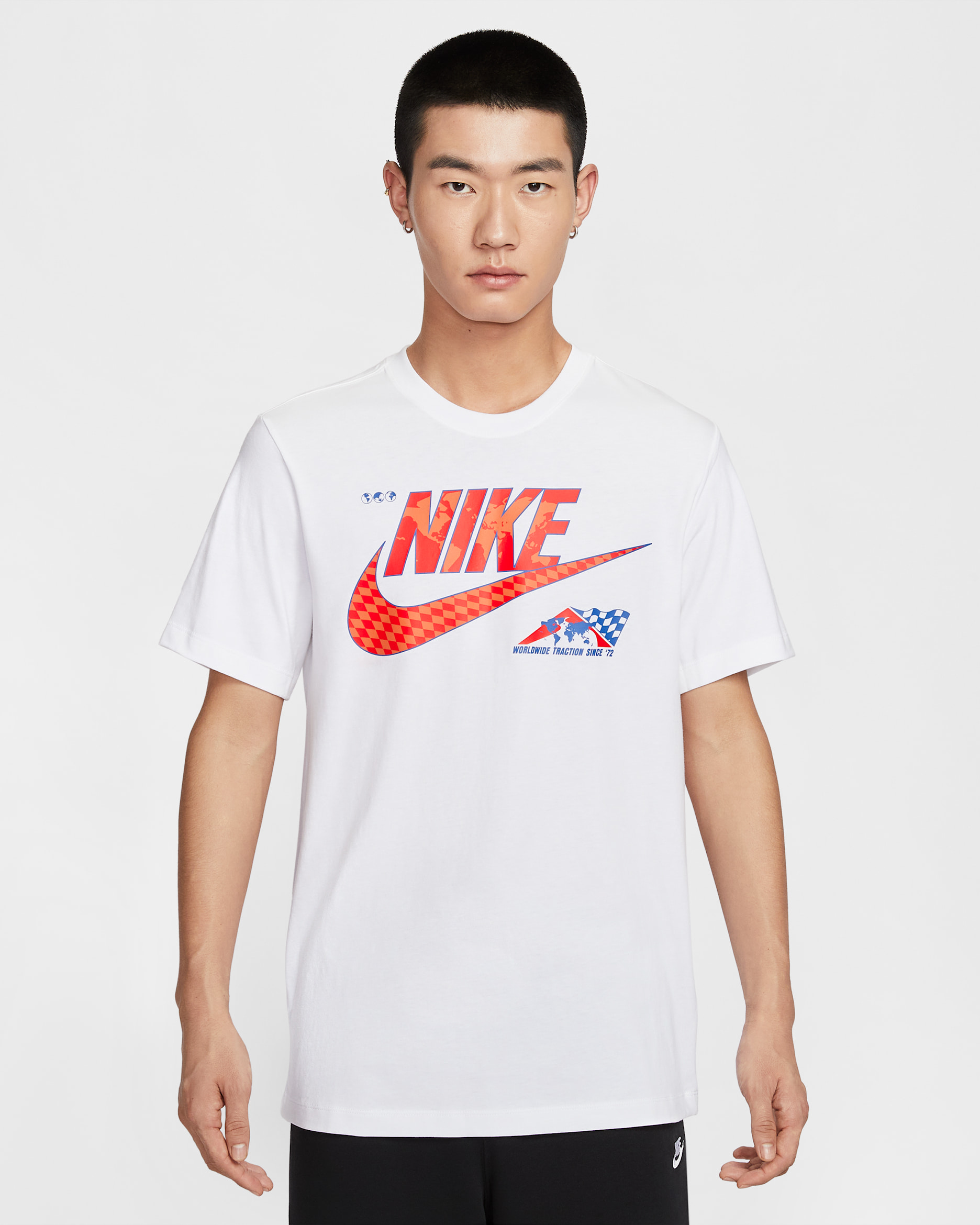 ナイキ スポーツウェア メンズ Tシャツ - ホワイト