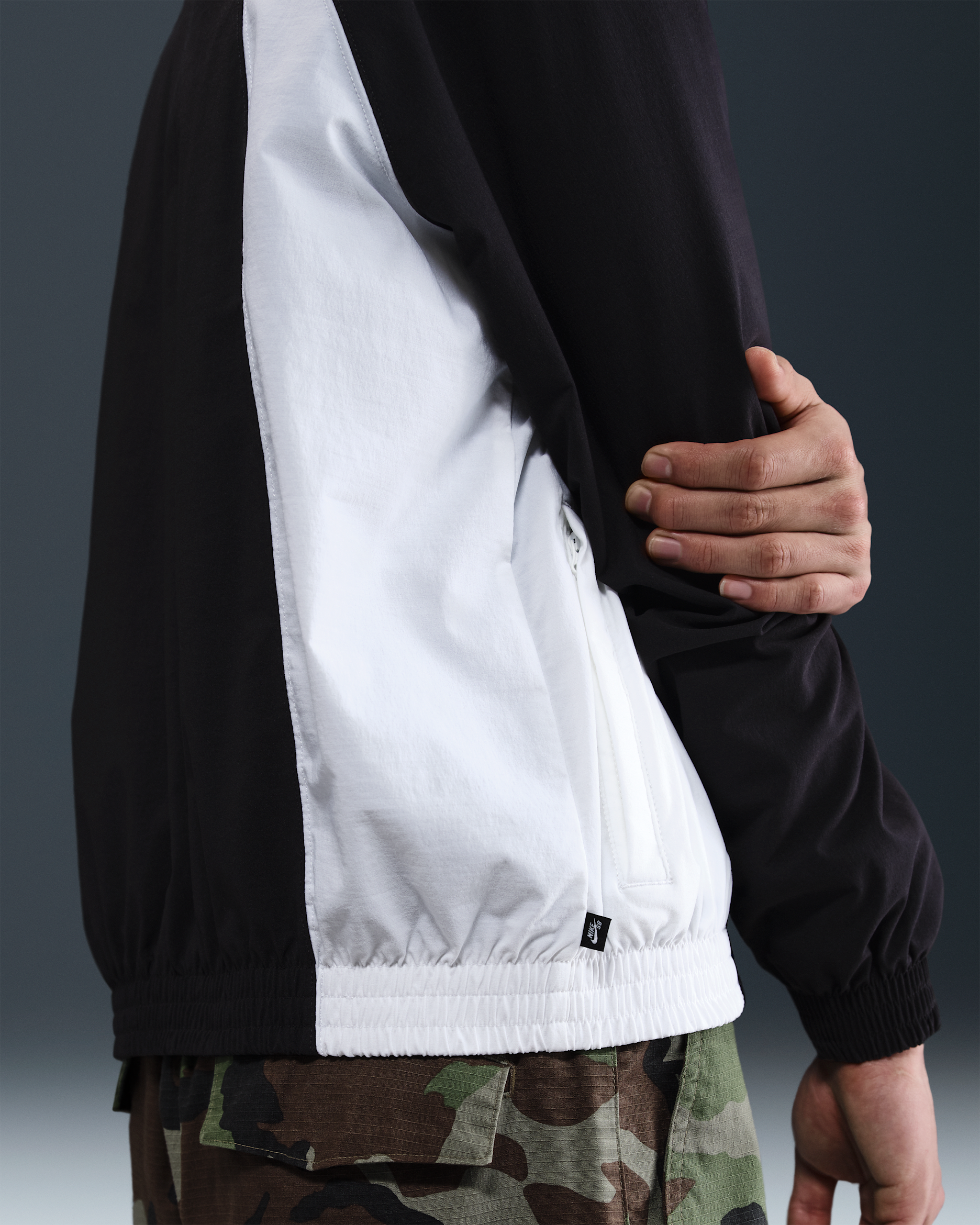 Nike SB Full-Zip Woven Skate Jacket
