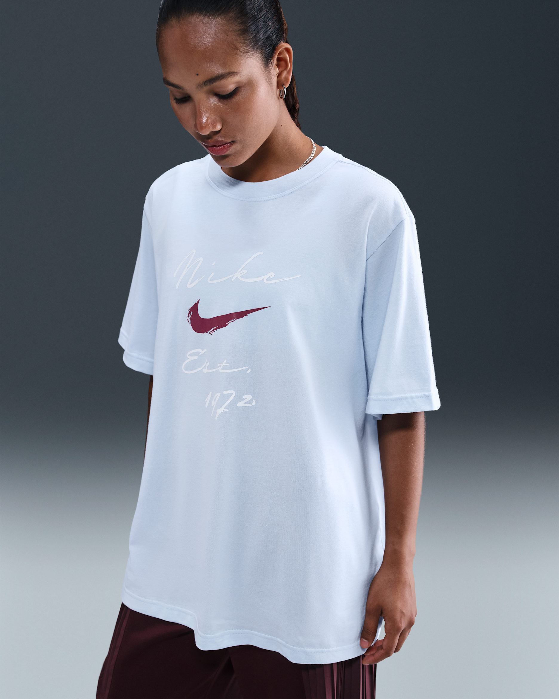 Playera de ajuste holgado para mujer Nike Sportswear Essentials - Azul celestino