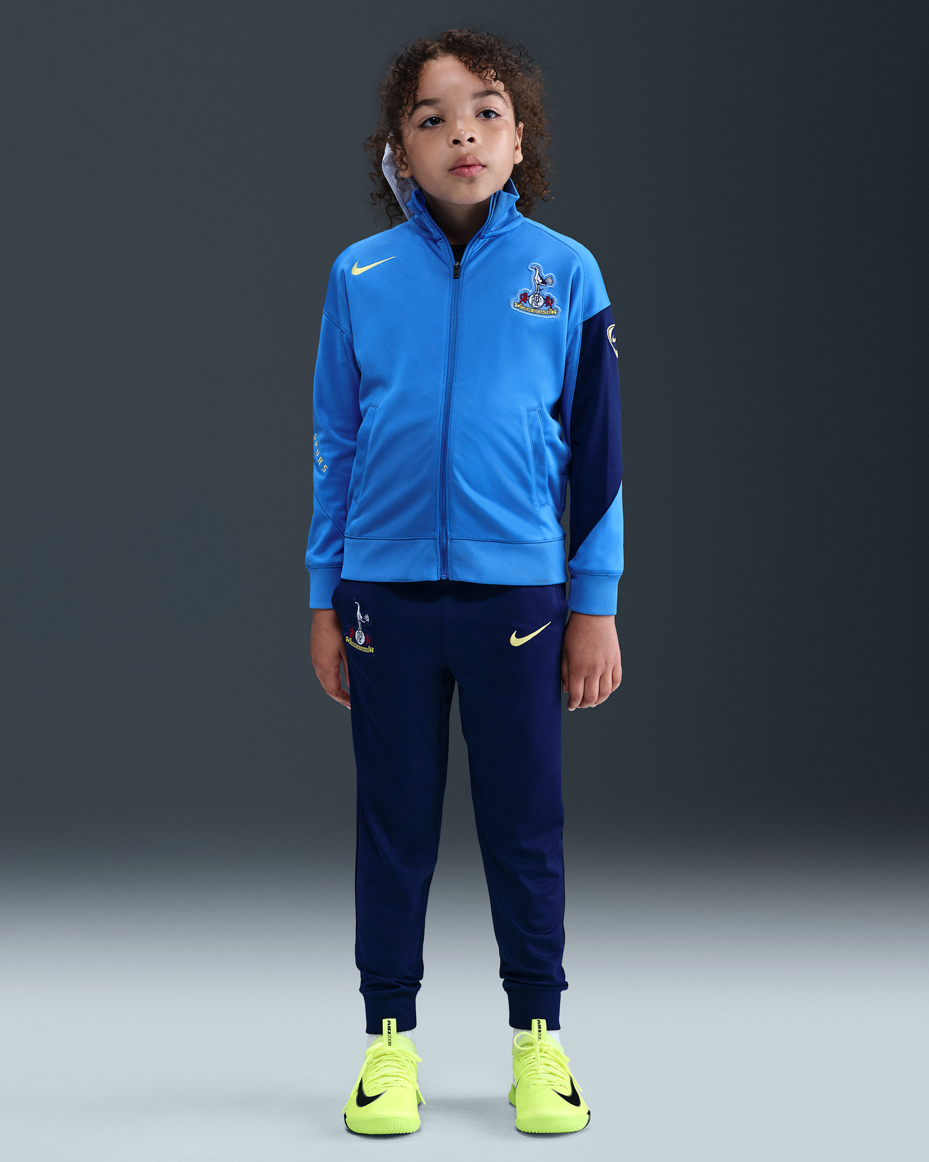 Fato de treino de futebol de malha Nike Dri-FIT Total 90 do terceiro equipamento Strike Tottenham Hotspur para criança - Azul Pacific/Azul Void/Azul Void/Amarelo Dynamic