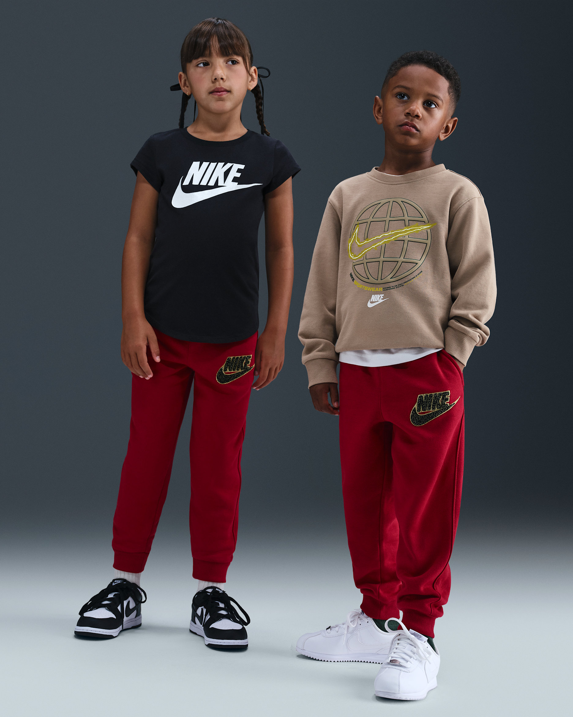 Nike Club Little Kids' Chenille Joggers - Gym Red