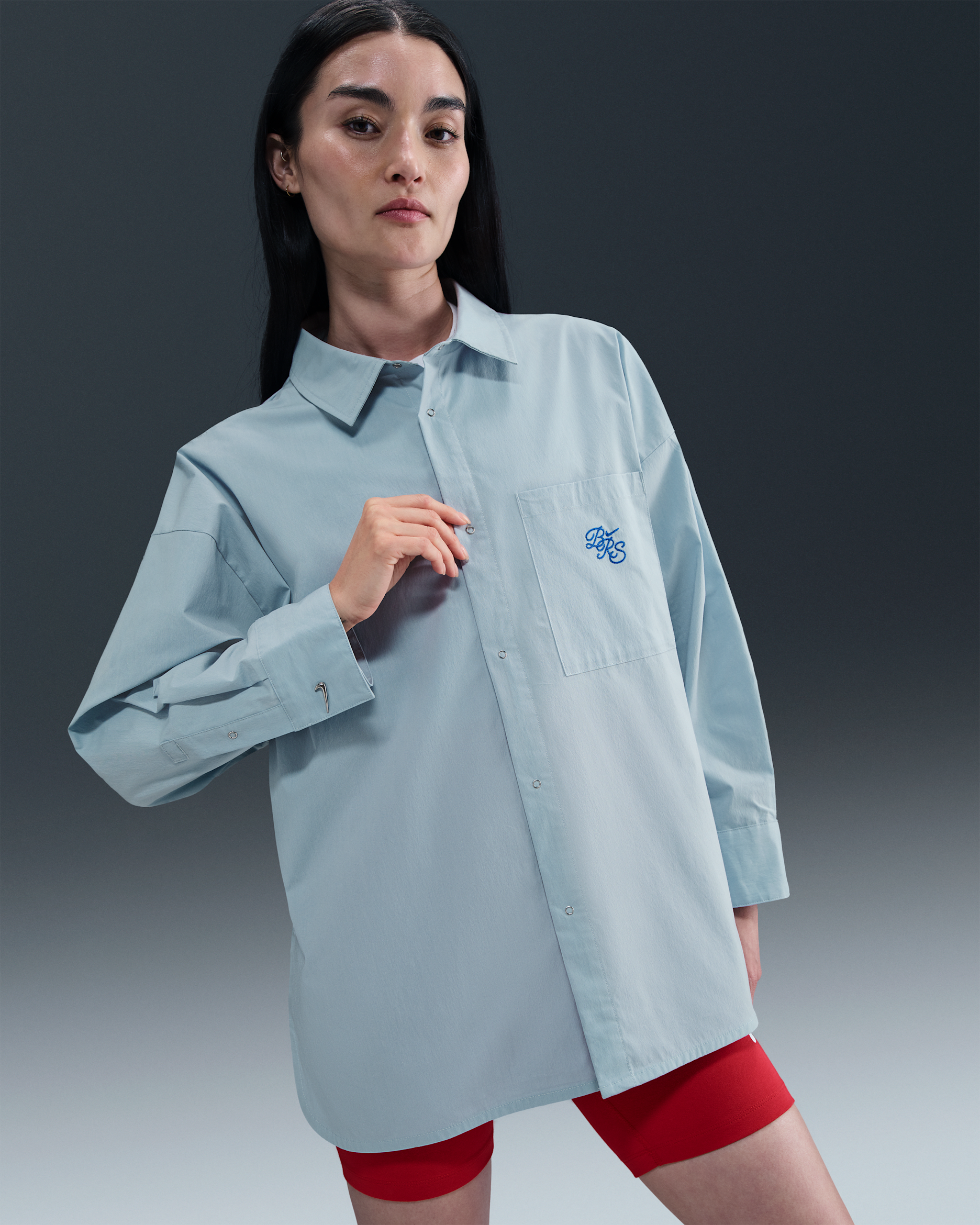 Nike Sportswear Chill Poplin Women's Loose Long-Sleeve Button-Down Top - Light Armoury Blue/Game Royal